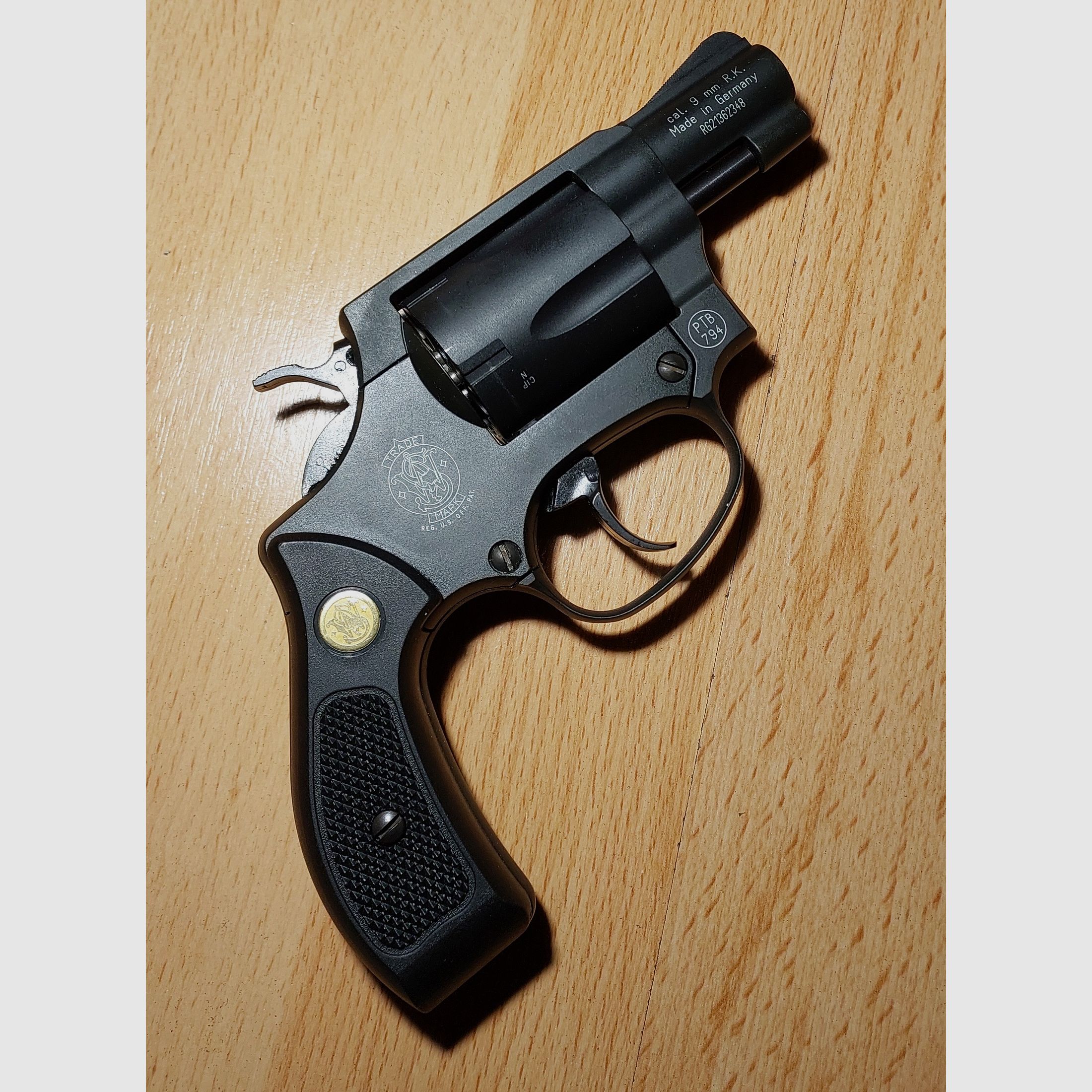 Smith & Wesson Chiefs Special blank firing revolver cal. 9mm R.K. blued (PTB 794)