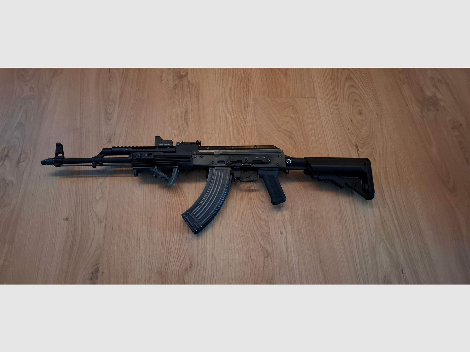 Wei-ETech AK-74 PMC Vollmetall AWSS Open-Bolt Gas-Blow-Back 6mm BB schwarz
