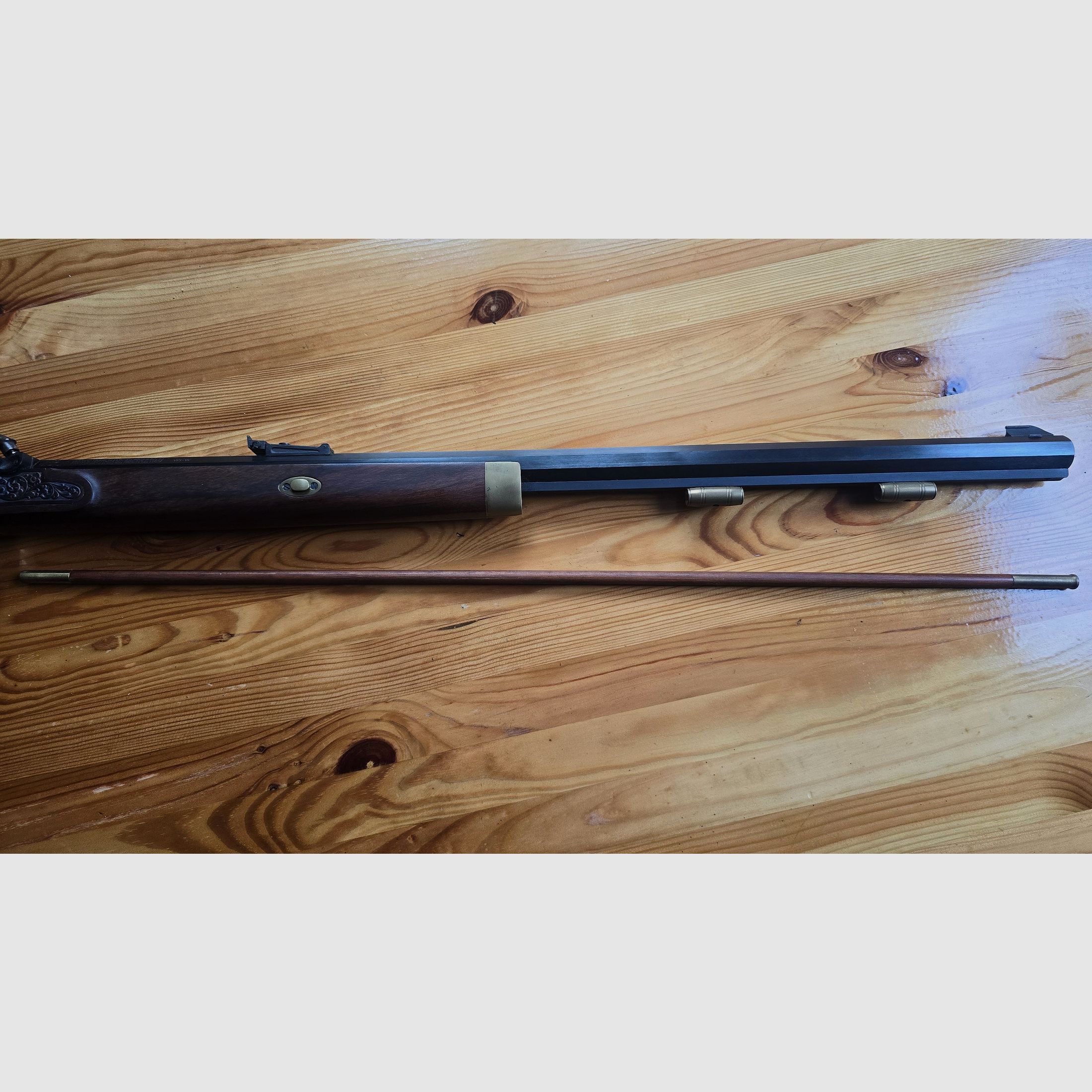 Rifle de avancarga Davide Pedersoli Hawken Target Cal. 45
