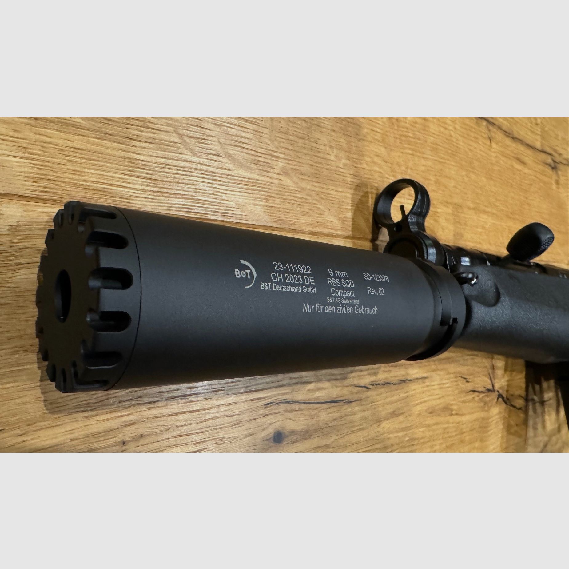 Heckler und Koch SP5 Büchse mit B&T RBS Schalldämpfer SQD™ Compact