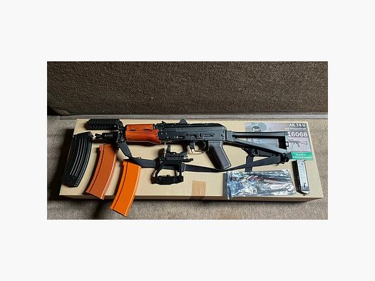AKS 74U Airsoft Set