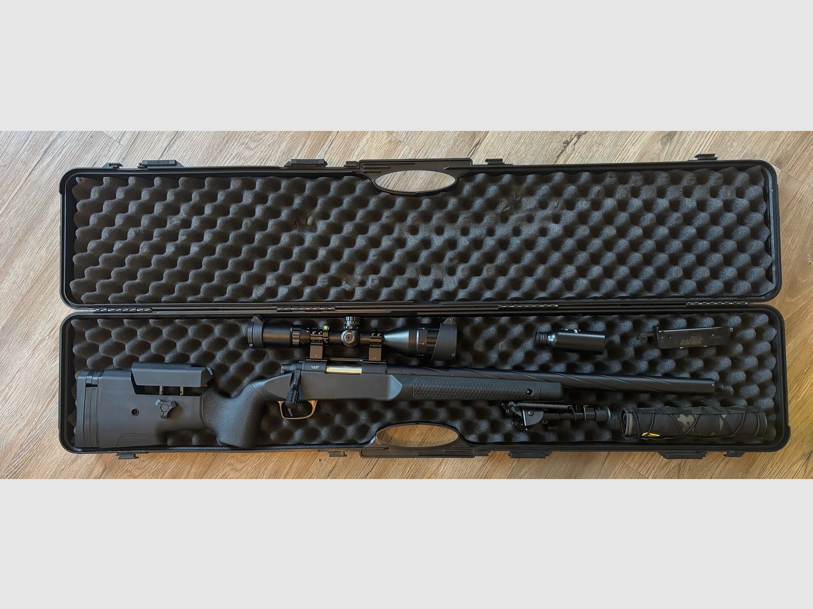 NOVRITSCH SSG-10 A2 mit allen Extras (Vitrine-Stück)