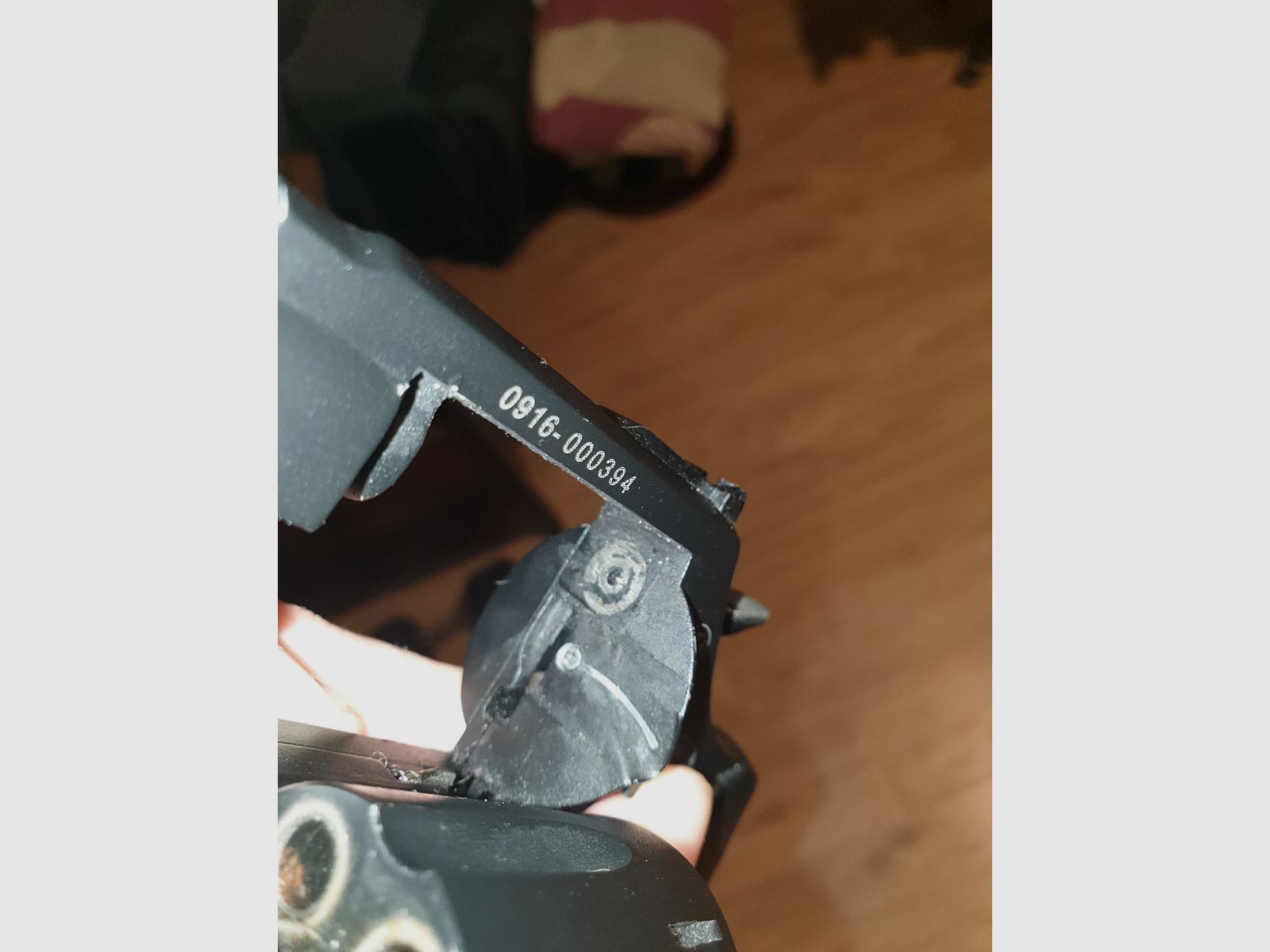 Zoraki R1 2,5 inch revolwer alarmowy - oksydowany 9mm pak, zdjęcie 6 z 6