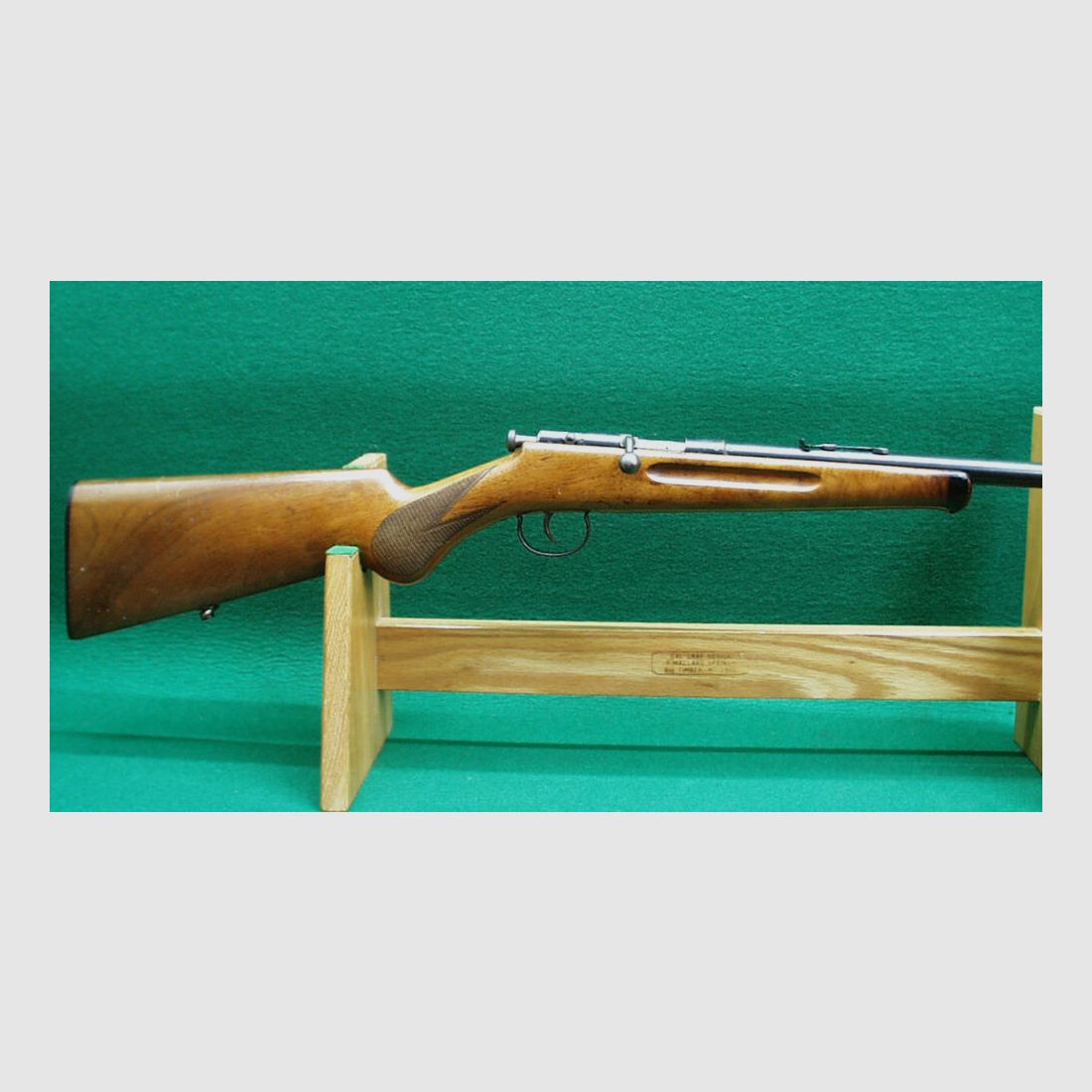 Anschütz single-shot rifle