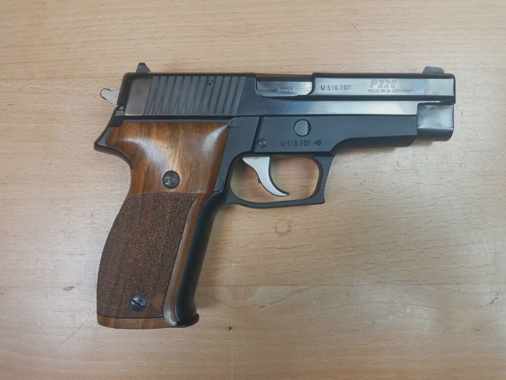 Sig Sauer P 226