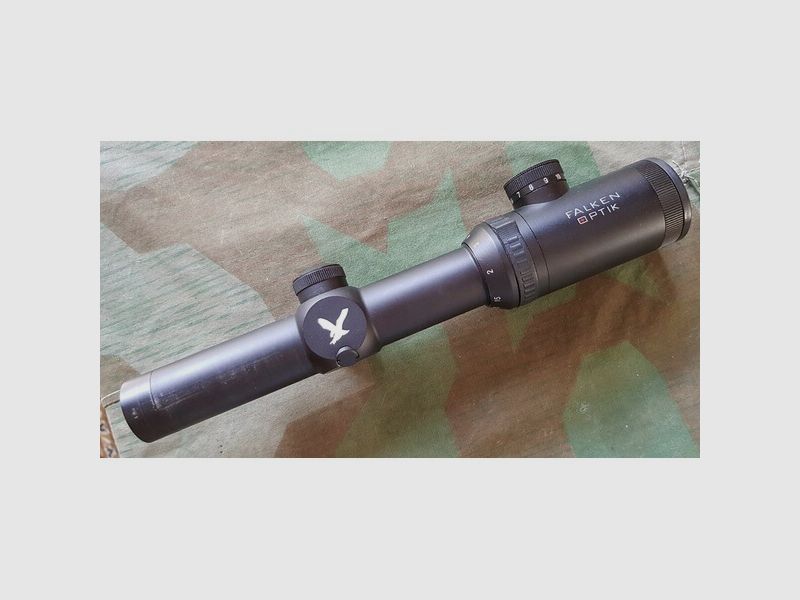 FALKEN Zielfernrohr mit  L4 Leuchtabsehen 1.25 - 4.5 X 26