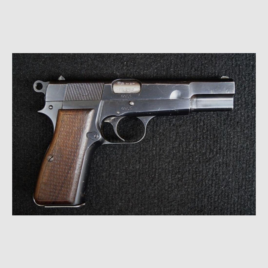Fabrique Nationale d’Armes de Guerre	 FN High Power M1946
