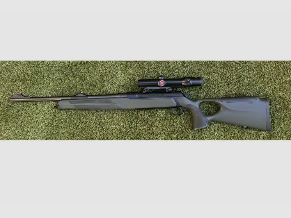 Sauer & Sohn 303 Synchro XT with drive hunting scope 1-4x24 .30-06Spring