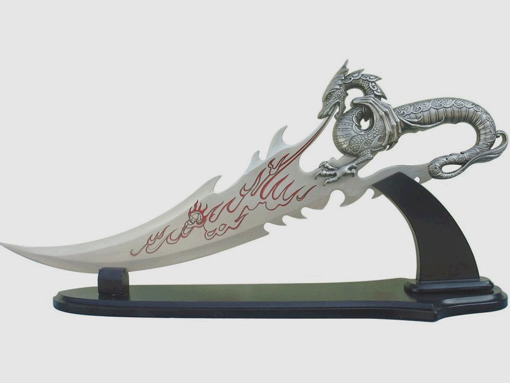 Dragon Fantasy Dolch mit Flammen Bemalung