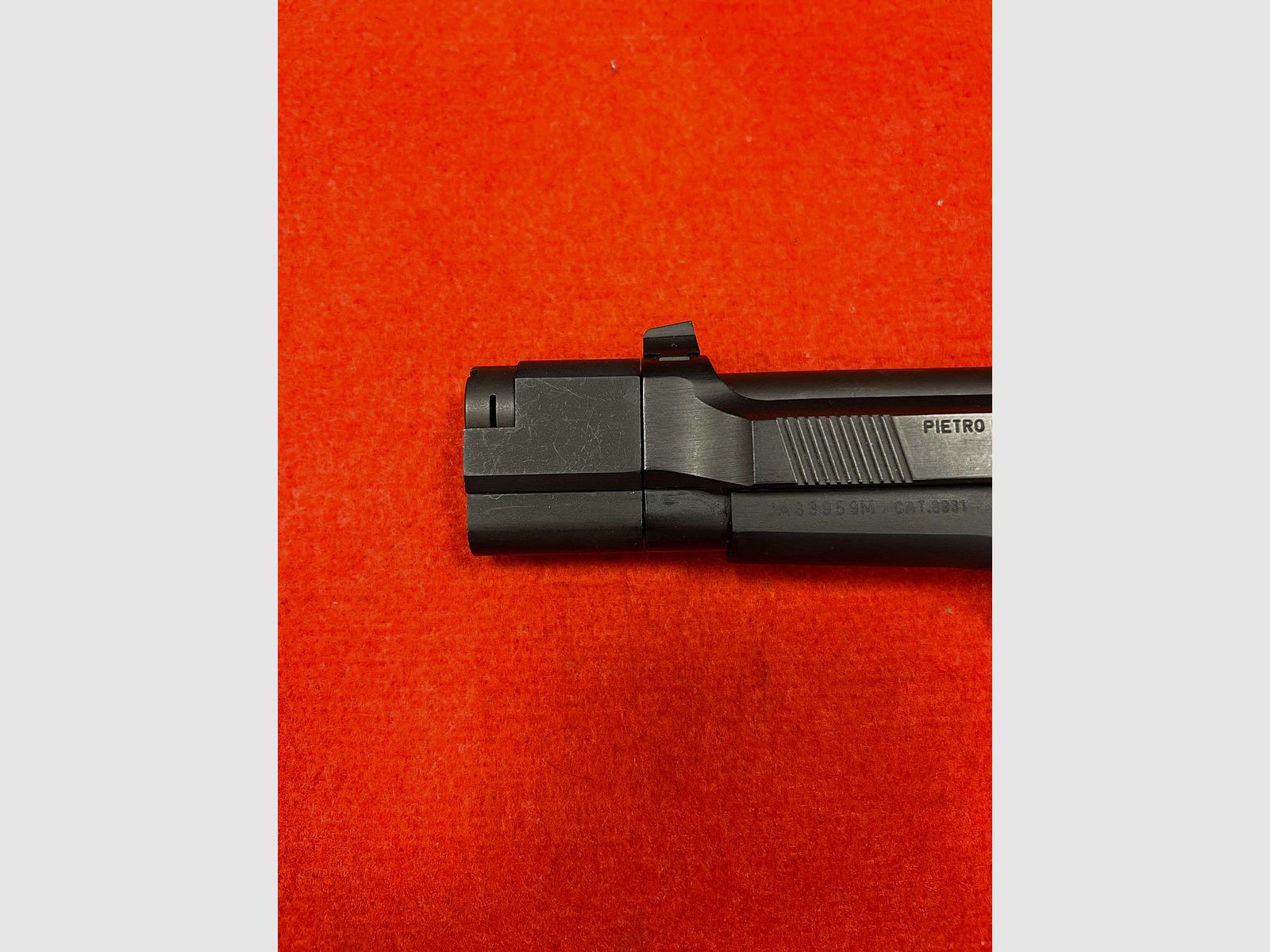 Beretta Modello 96 Combat Combo in kaliber .40 S&W, afbeelding 4 van 5