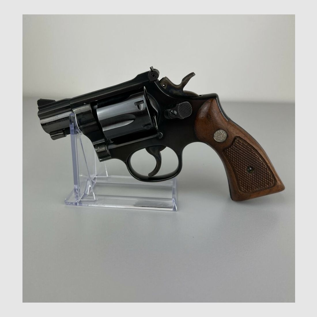 Smith & Wesson Model 15-4 - 2"