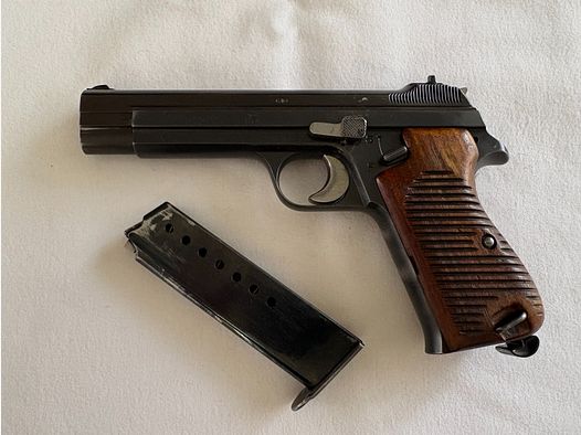 Sig P210 / M49 HTK