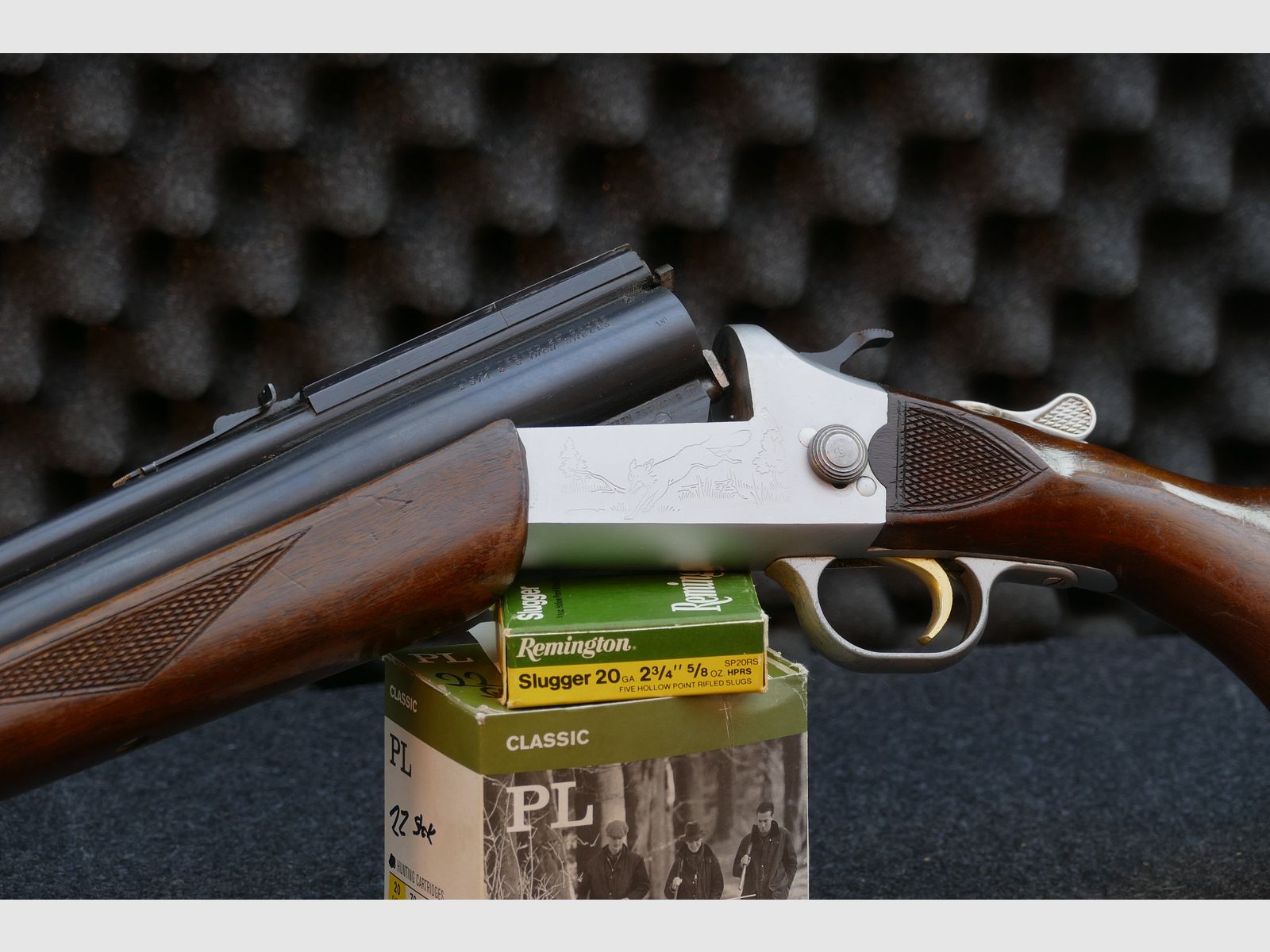 Savage Model 24 DL — Kombi‑Bockbüchsflinte (Gewehr über Schrotflinte), Kaliberkombination .22 WMR / 20/70 inkl. einfacher Optik
