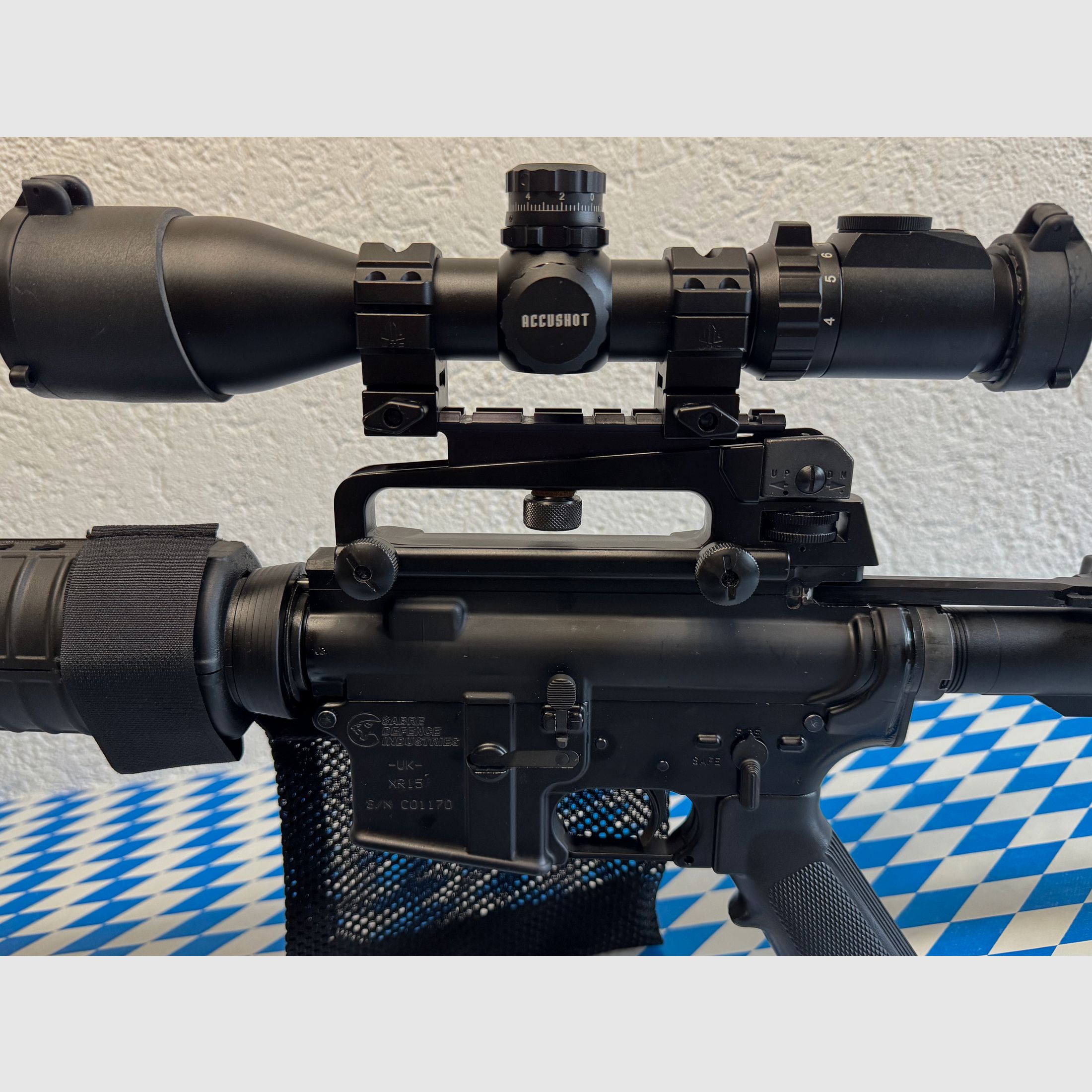 Selbstladebüchse Sabre -Defence XR15 20“ ( M16) mit ZF und Zweibein