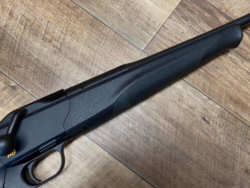 Blaser R8 Ultimate Sonderfarbe SCHWARZ .308win LL 47cm .308Win