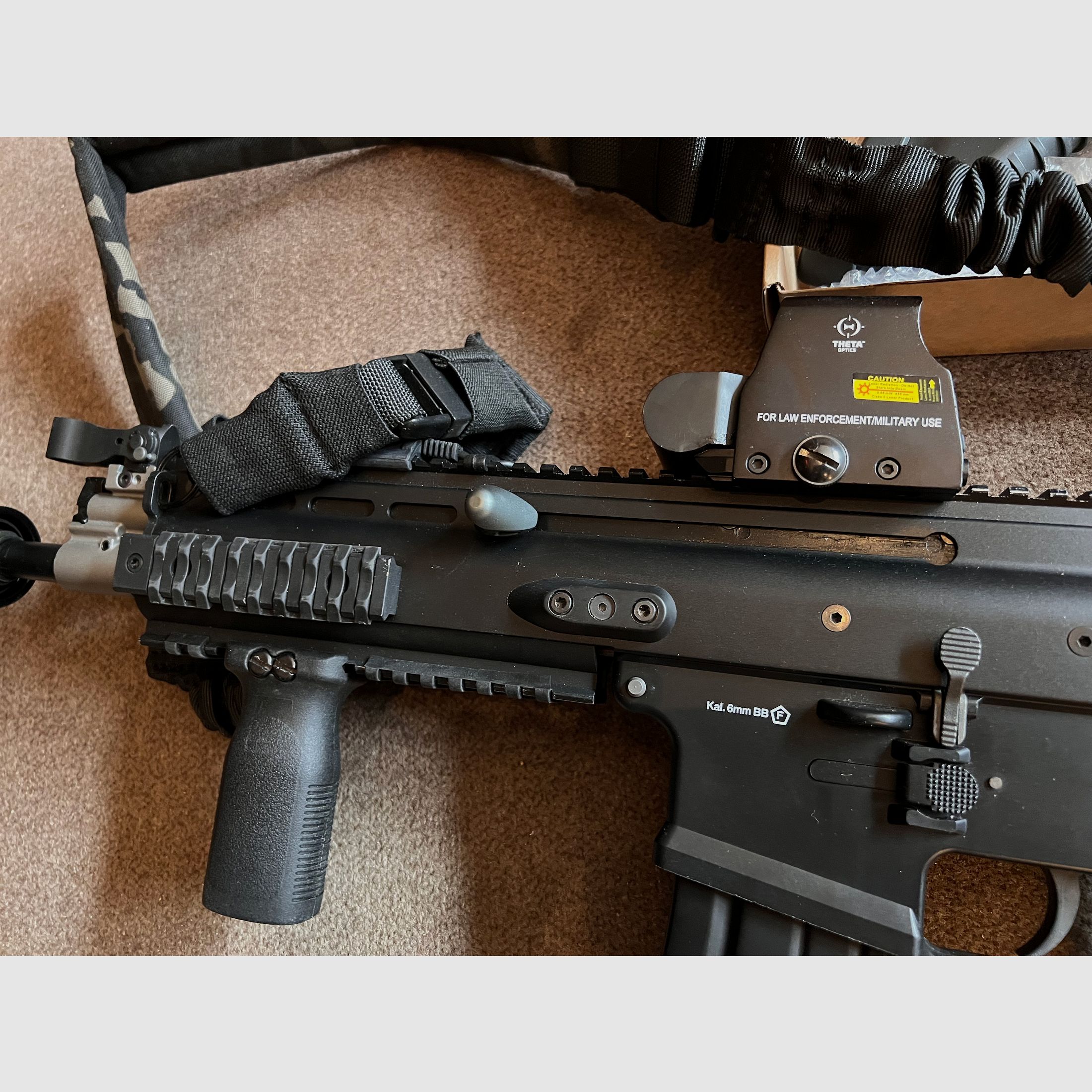 WE Scar L MK 16 in black with a lot of accessories GBB Open Bolt 6mm BB Airsoft