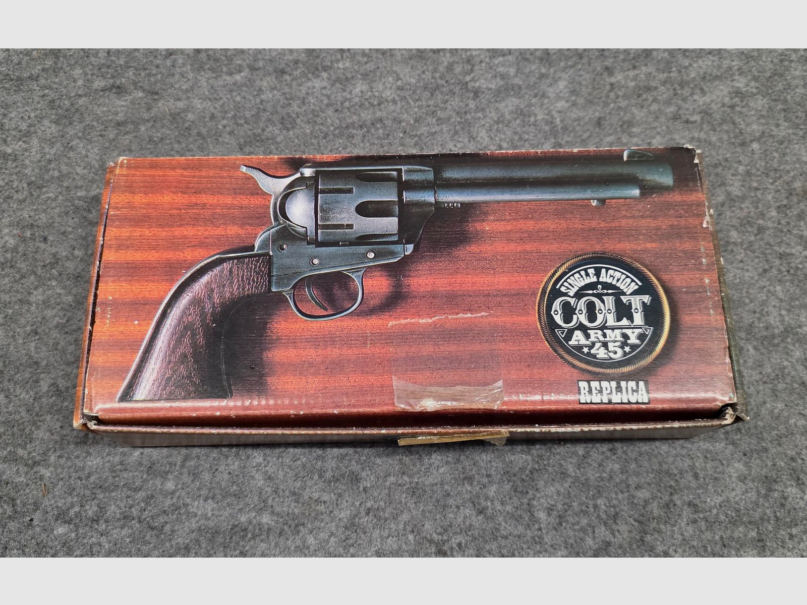 Replica Deko Revolver COLT SAA  Cal. .45 Peacemaker vernickelt  Silber Gold 