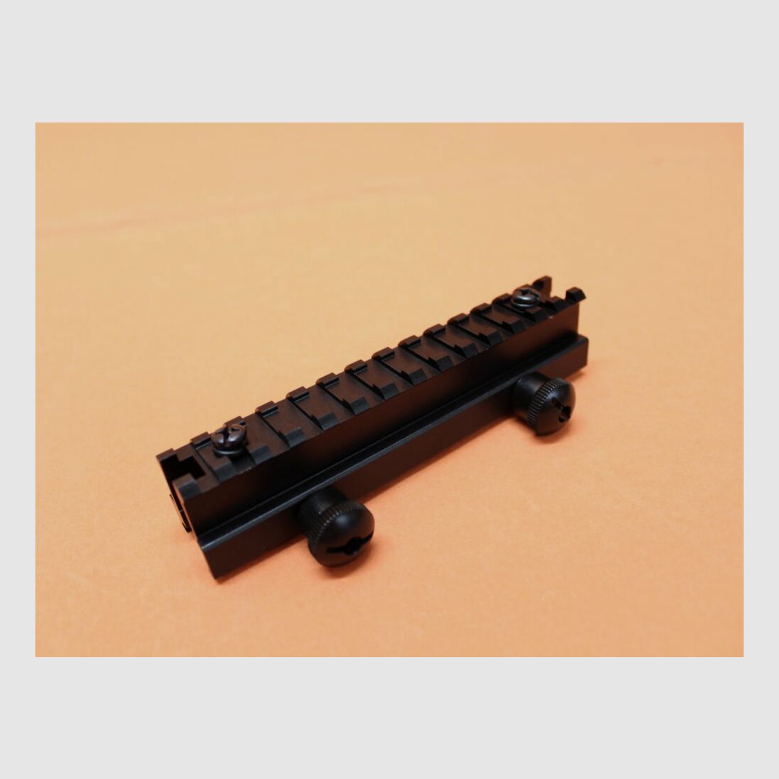 UTG - Leapers UTG Flat Top Riser Mount (MNT-RS10L) Model 4/15 Erhöhung für Picatinnyprofil BH=25,4mm/ STANAG, Bild 1 von 4