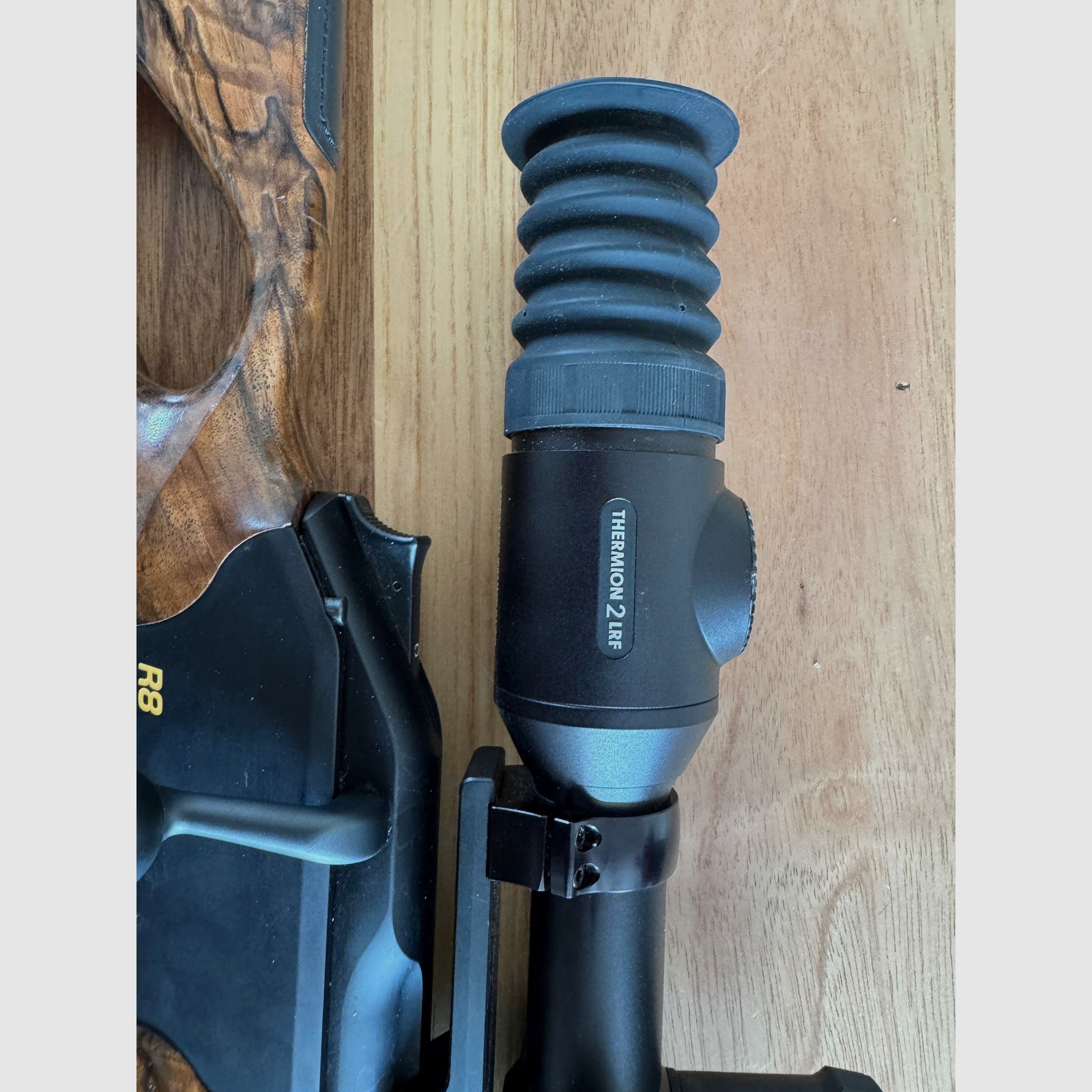 Pulsar Thermion 2 LRF XL60 thermal imaging riflescope with laser rangefinder – excellent condition