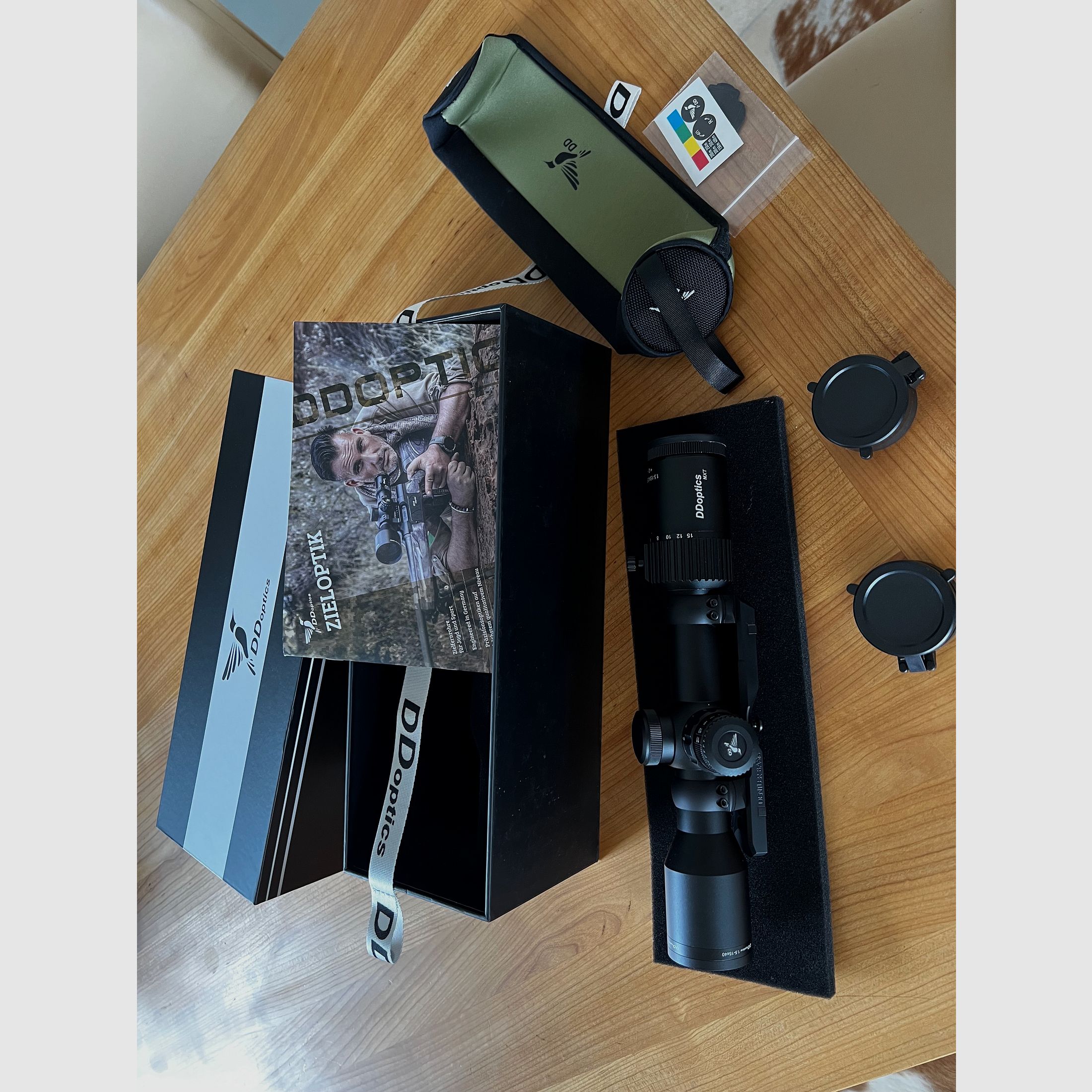 DDoptics NXT  V10   1,5-15X 40  op Dentler