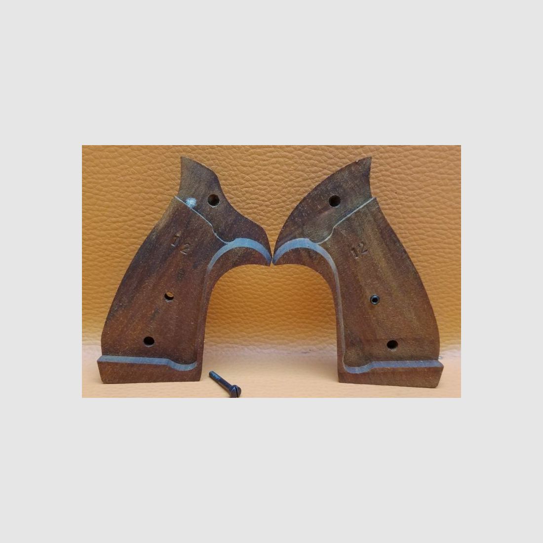Original Korth Griff RB per Speedloader dalla serie 34, immagine 3 di 3