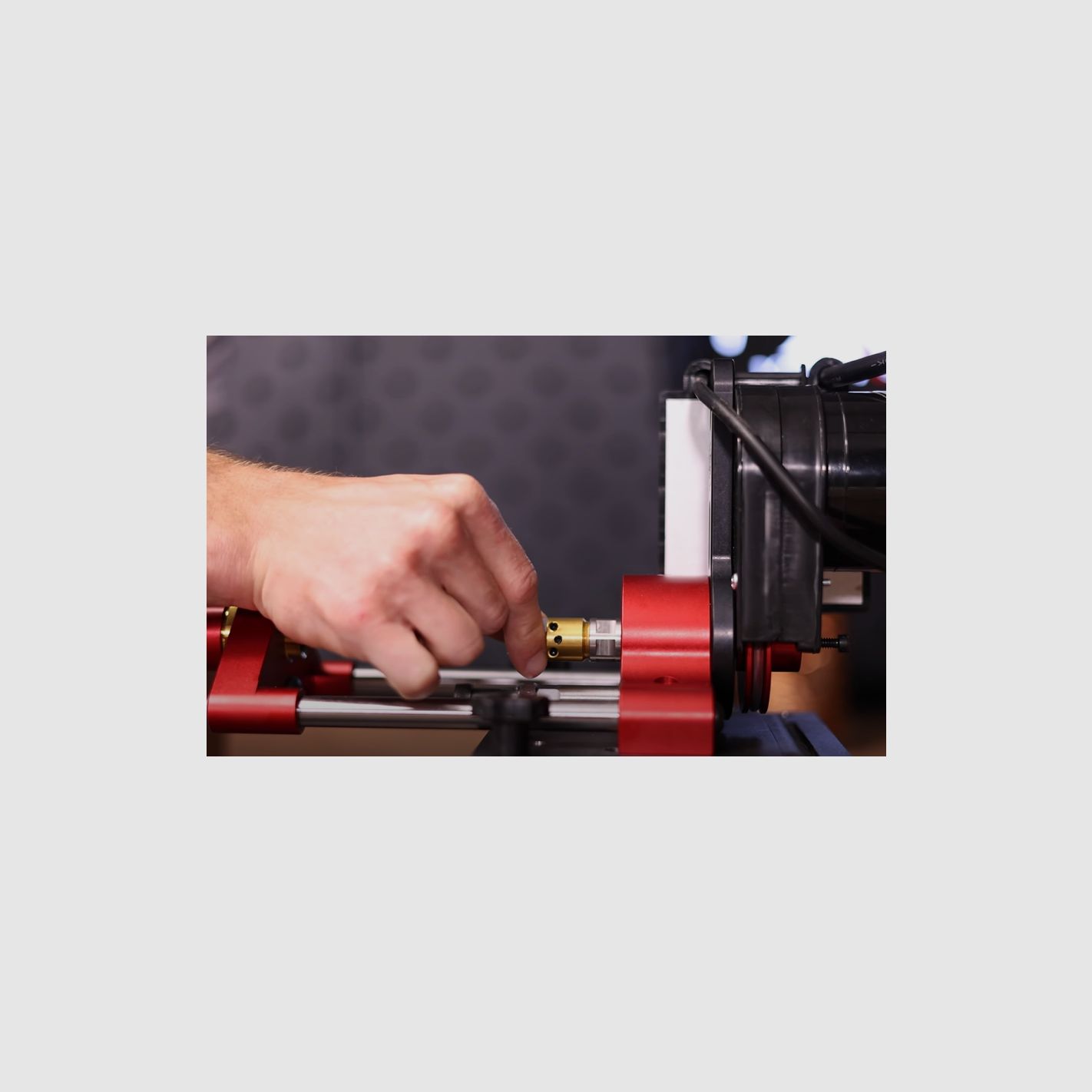 HENDERSON PRECISION GEN 3 ELEKTRISCHER HÜLSENREINIGER 220V, Bild 8 von 13