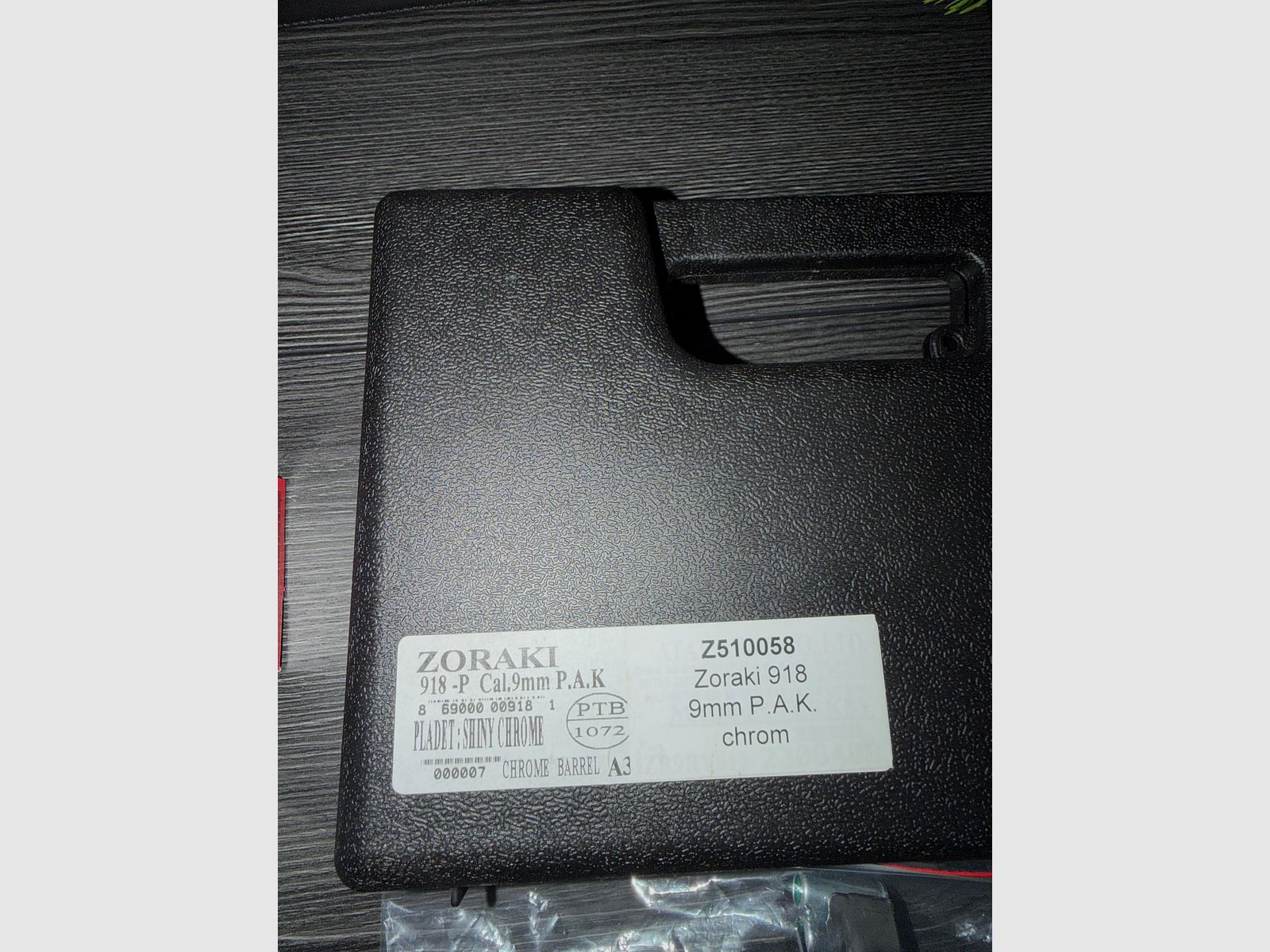 918-P blank firing pistol chrome 9mm incl. accessories