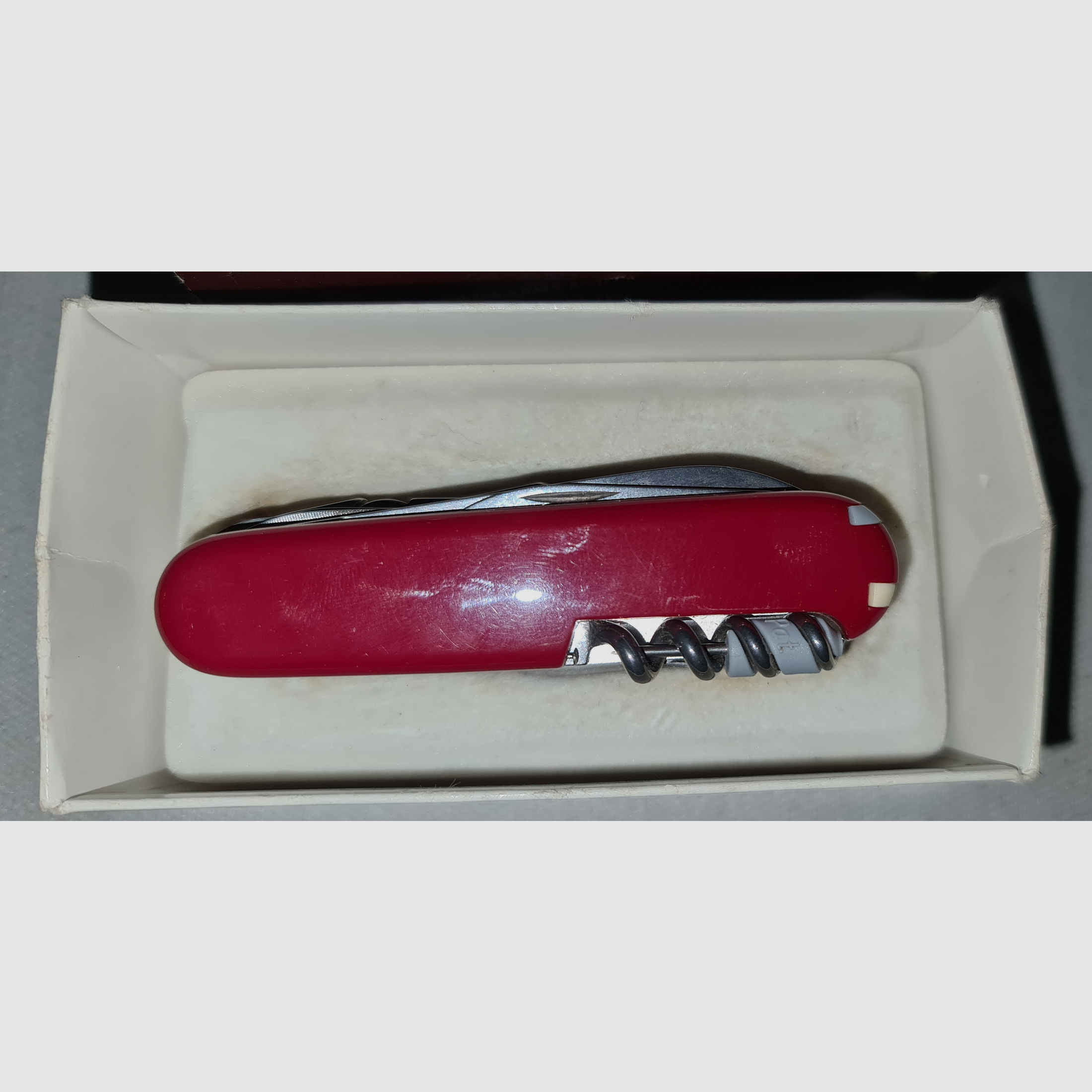 SCHWEIZER TASCHENMESSER VICTORINOX SWISS CHAMP ARMY KNIFE ARMEE MESSER NEUWERTIG  /  ! BESCHREIBUNG LESEN !