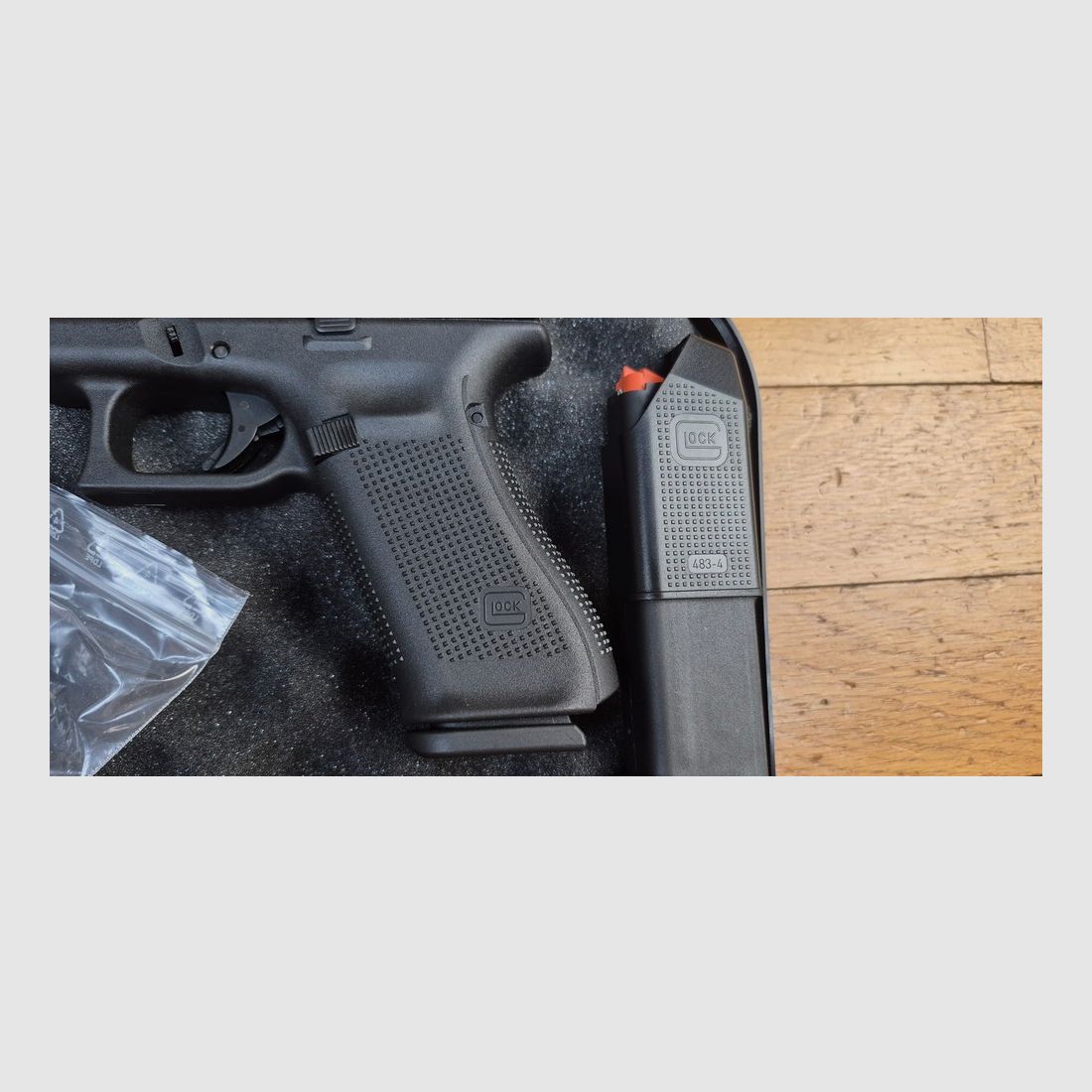 SONDERPREIS! Glock 17 Gen5 FS Pistole – 2 Magazine 17 Schuss – Kal. 9X19 – Der große Klassiker der Marke! – NEUE WAFFE!, Bild 3 von 10