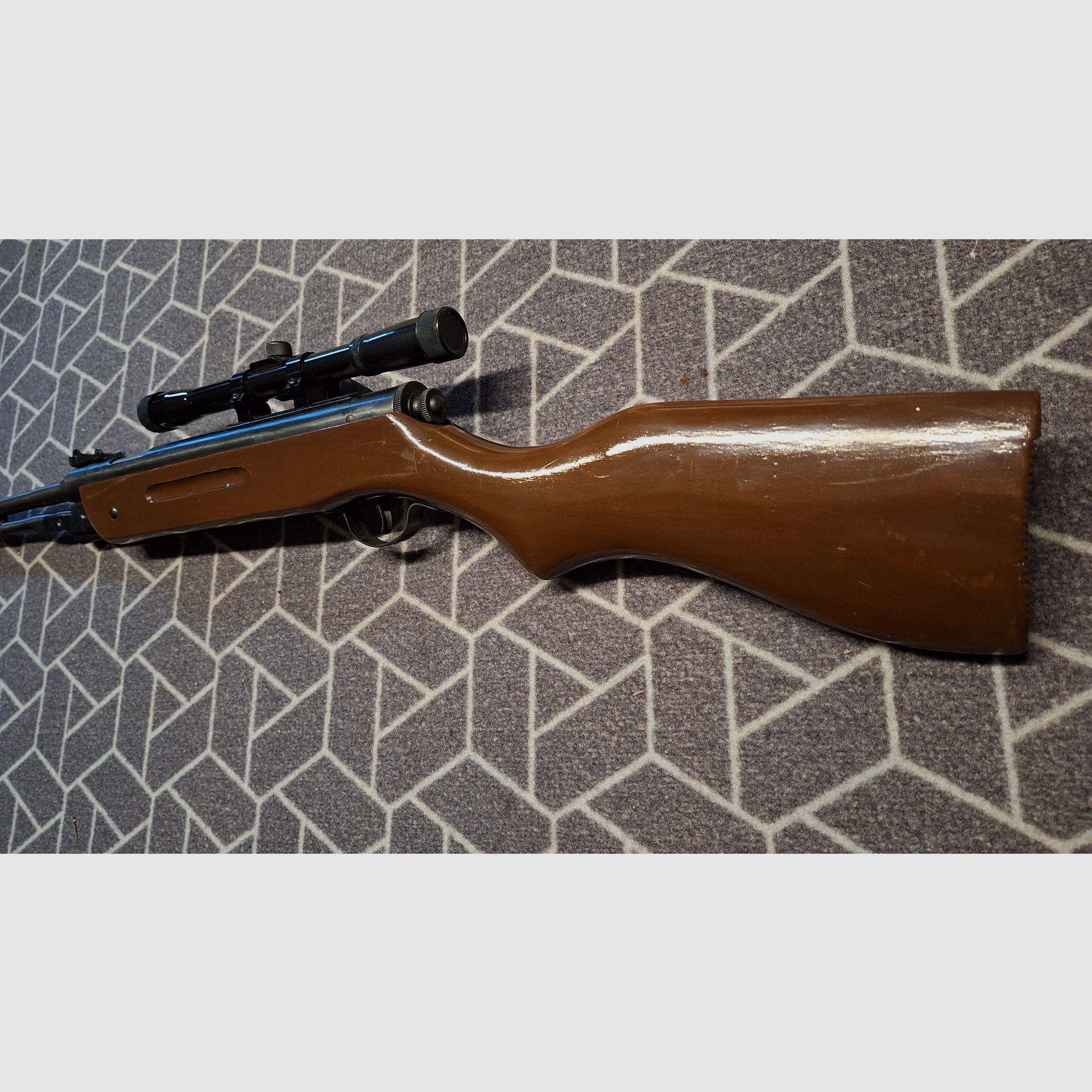 Carabina de aire comprimido Umarex Modelo 65D de palanca inferior ¡Como nueva!