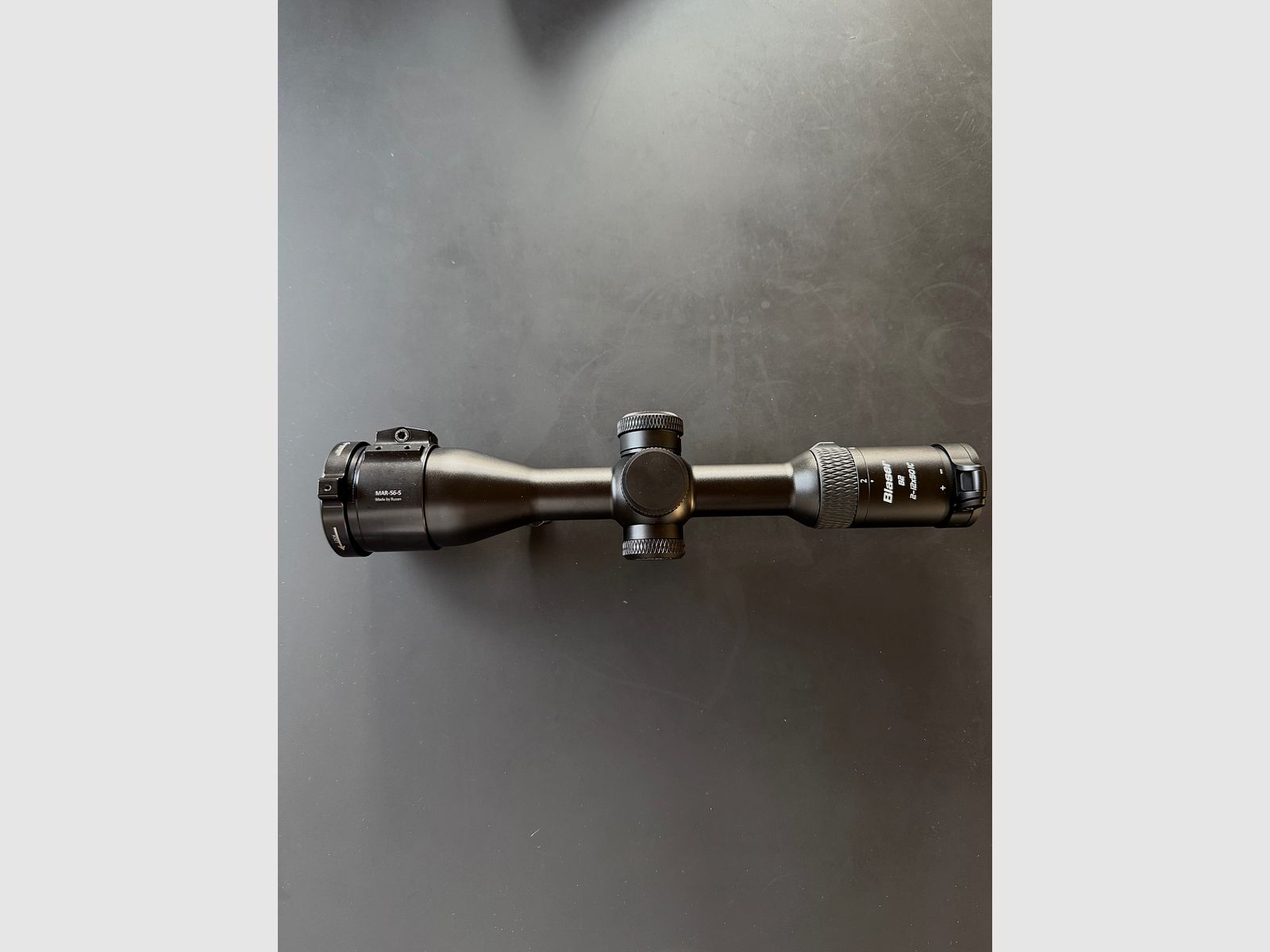 Blaser B2 2-12x50 iC S telescopio de mira / QDC + ajuste rápido de retícula