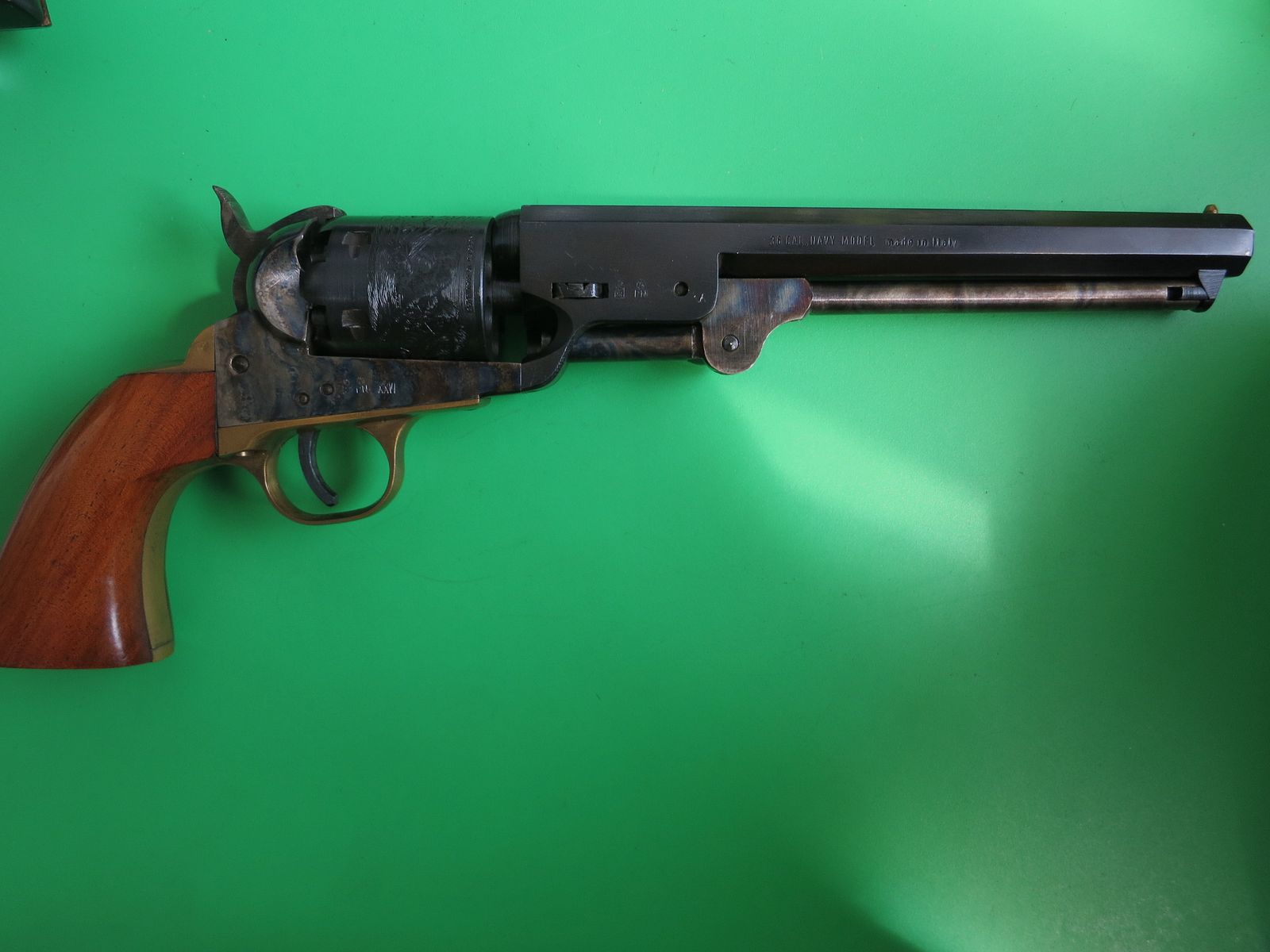 Perkussions-Revolver, Euroarms Brescia,  Navy Modell 1851, .36BP, Sammler-Zustand      #88