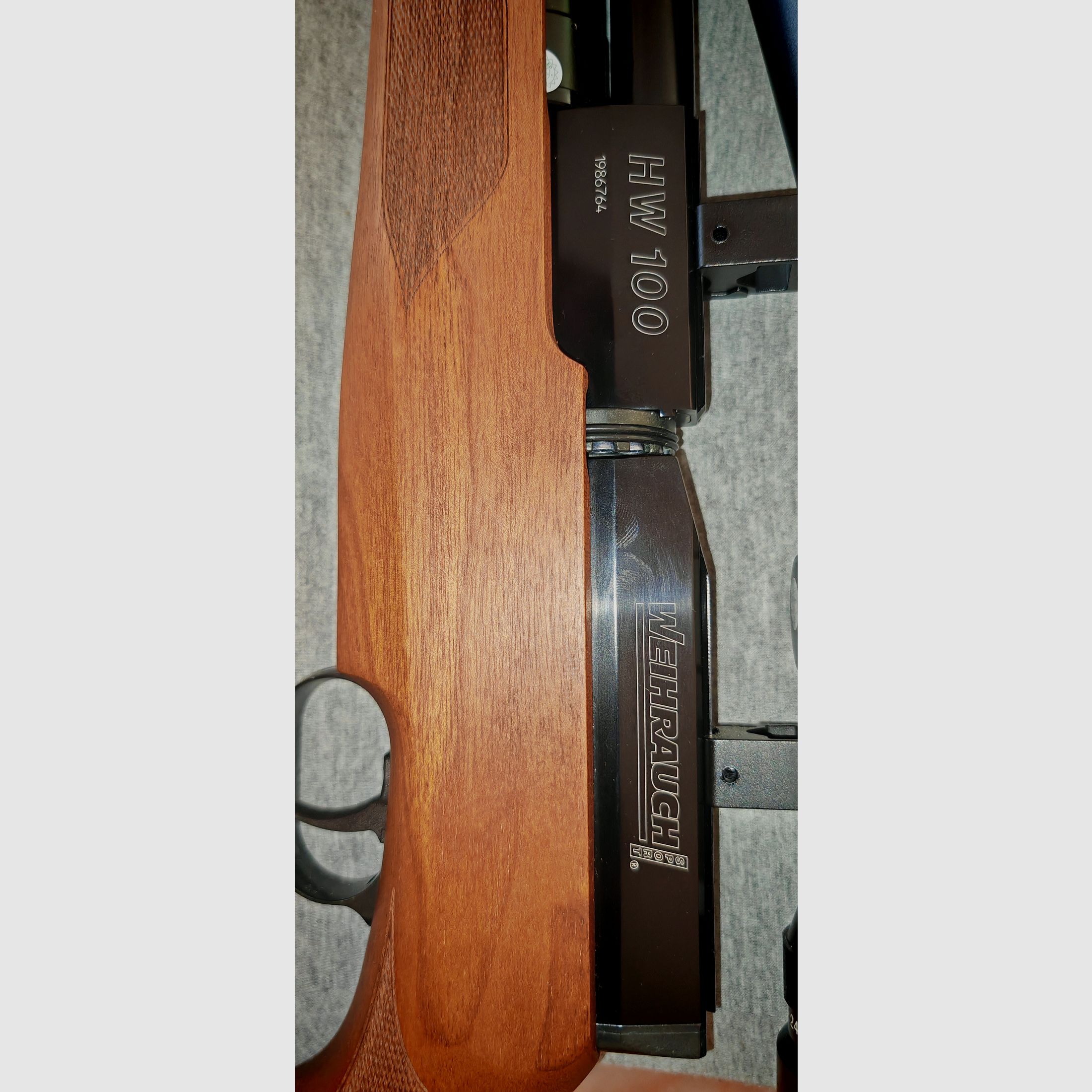 HW 100 FSB  BESTZUSTAND