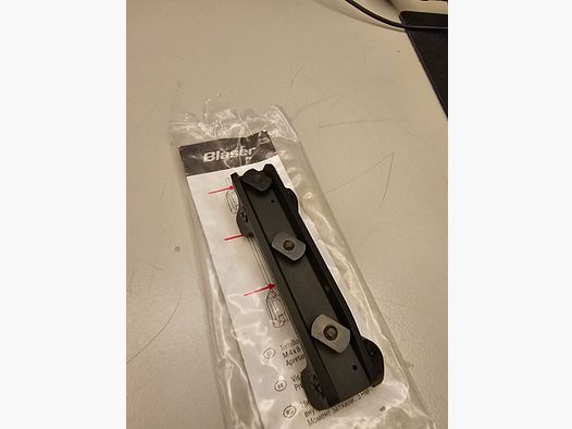 Montaggio del sedile Blaser R8 / R93 30mm