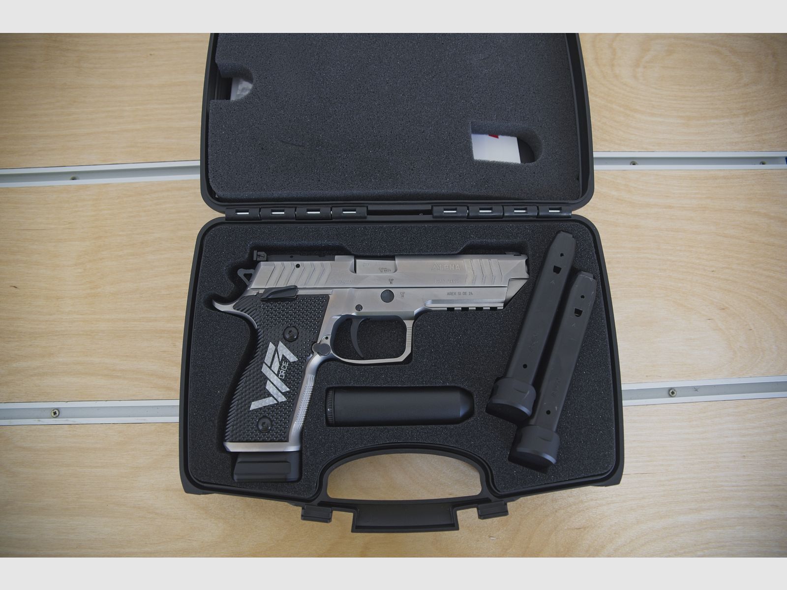 Arex Alpha Race WForce 1! Alternatywa dla SigSauer P226!