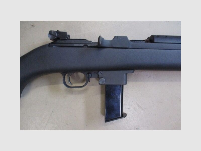 Self-loading rifle Chiappa M1 9mm Luger - max. 300 shots - M1