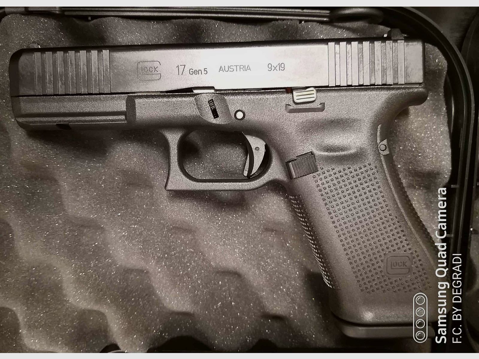 GLOCK 17 GEN5 9X19, Bild 3 von 3