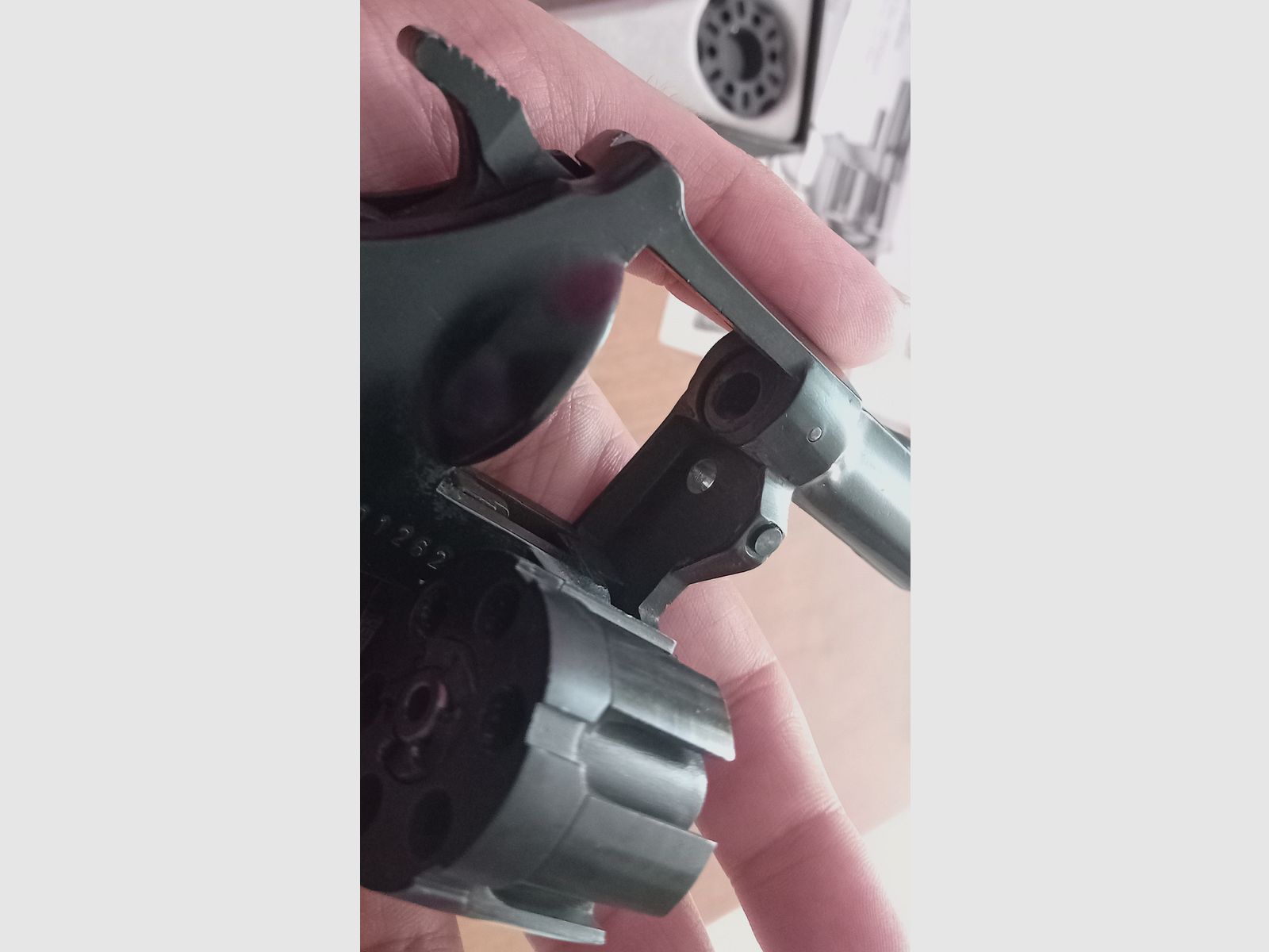 Cuno Melcher ME86 Kal. 6mm Knall/ PTB 205 komplett mit Verpackung und Ersatzmagazin!