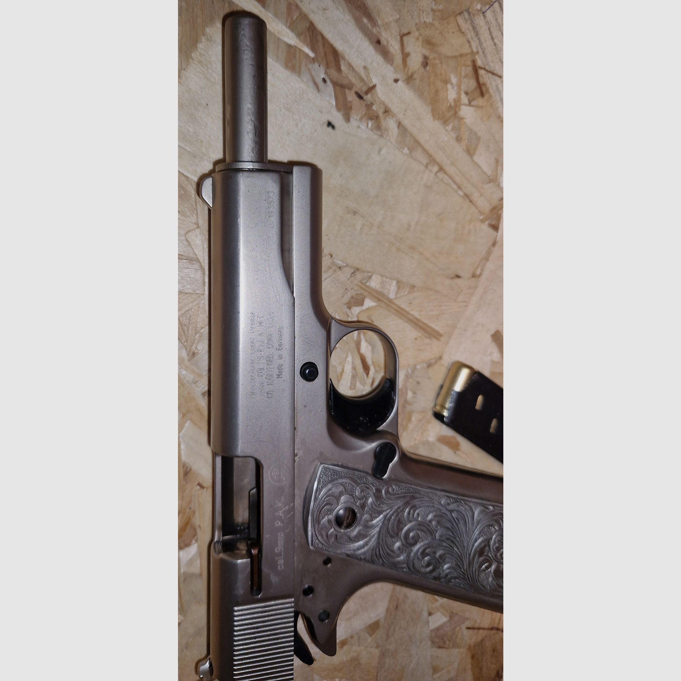 COLT GOVERNMENT 1911  A1 / SILBER / CHROME  / mit  Zubehör / cal. 9mm P.A.K. / PTB 638 / SCHRECKSCHUSS GAS PISTOLE SILVESTER SELBSTVERTEIDIGUNG SAMMLUNG  -----> Beschreibung lesen <------