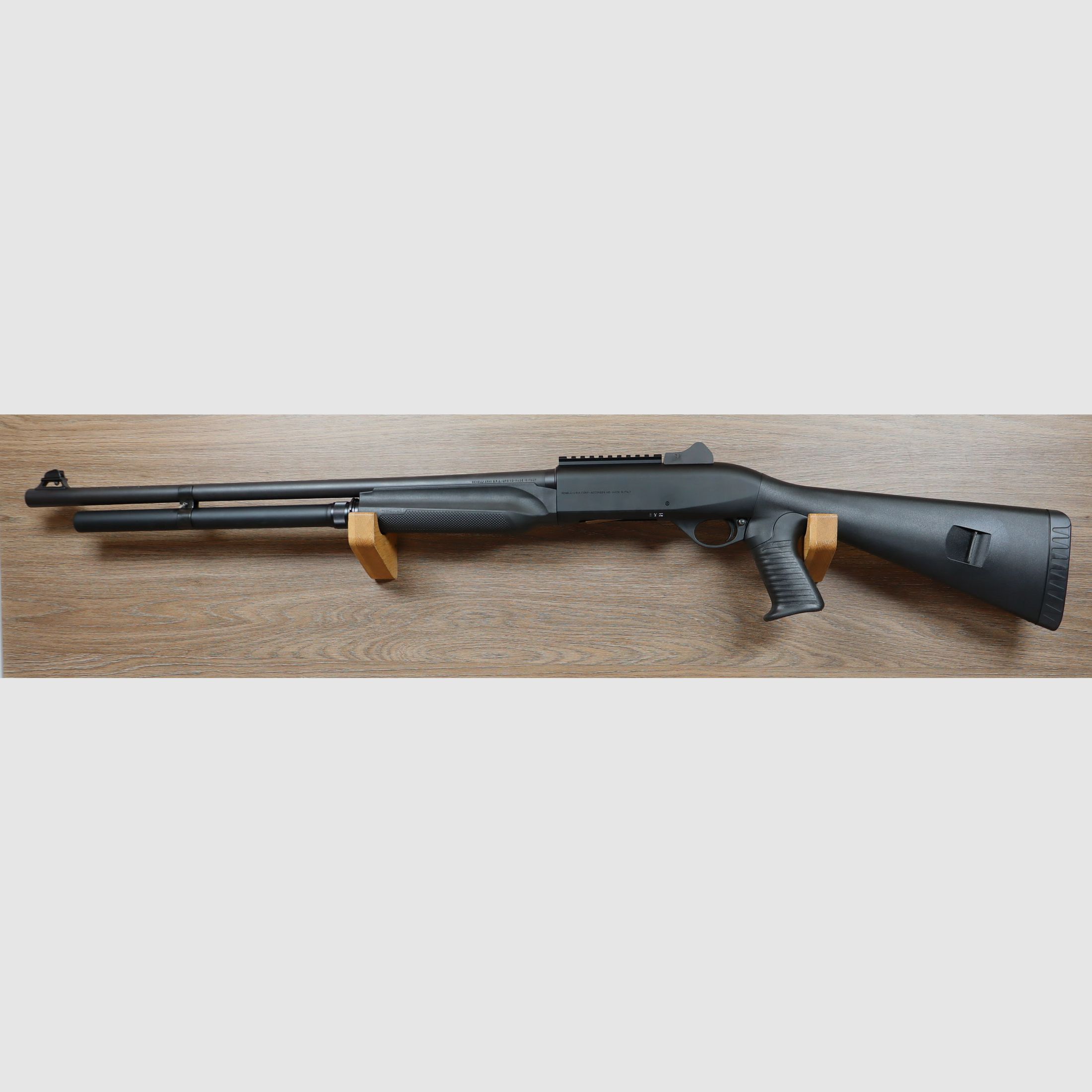M2 Tactical / 9+1 Ghost Sight, Bild 2 von 2