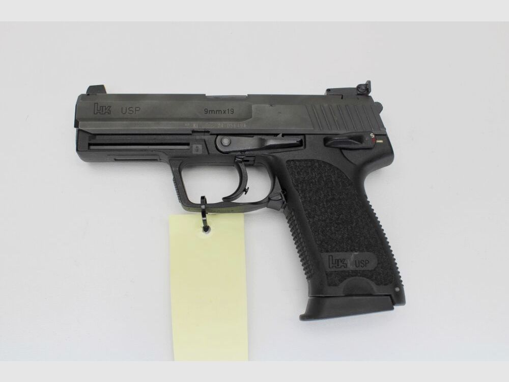 Pistole Heckler & Koch USP mit Box, 2tem Magazin Anleitung und Anschussbild 9mmLuger