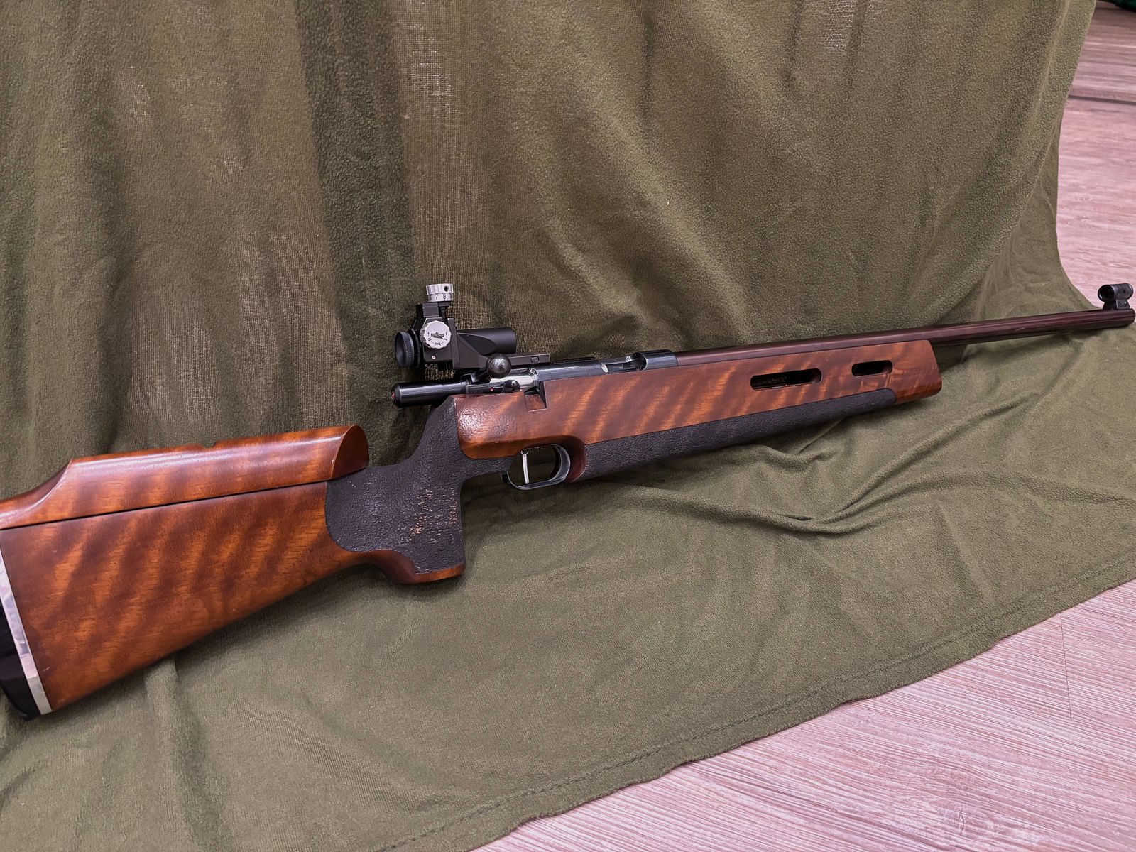 Wyrzutnia HW 660 Match .22lfb – w tym diopter Anschütz