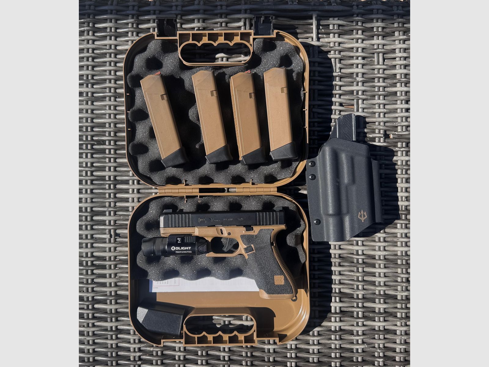 Glock 17 Gen5 FR with accessories