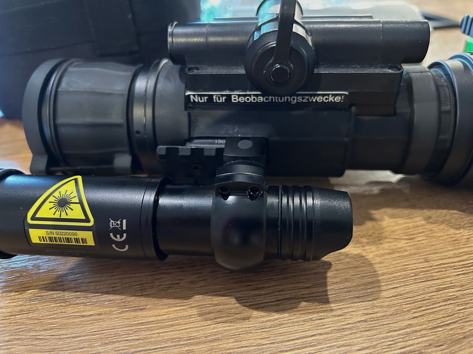 Observador nocturno MR2