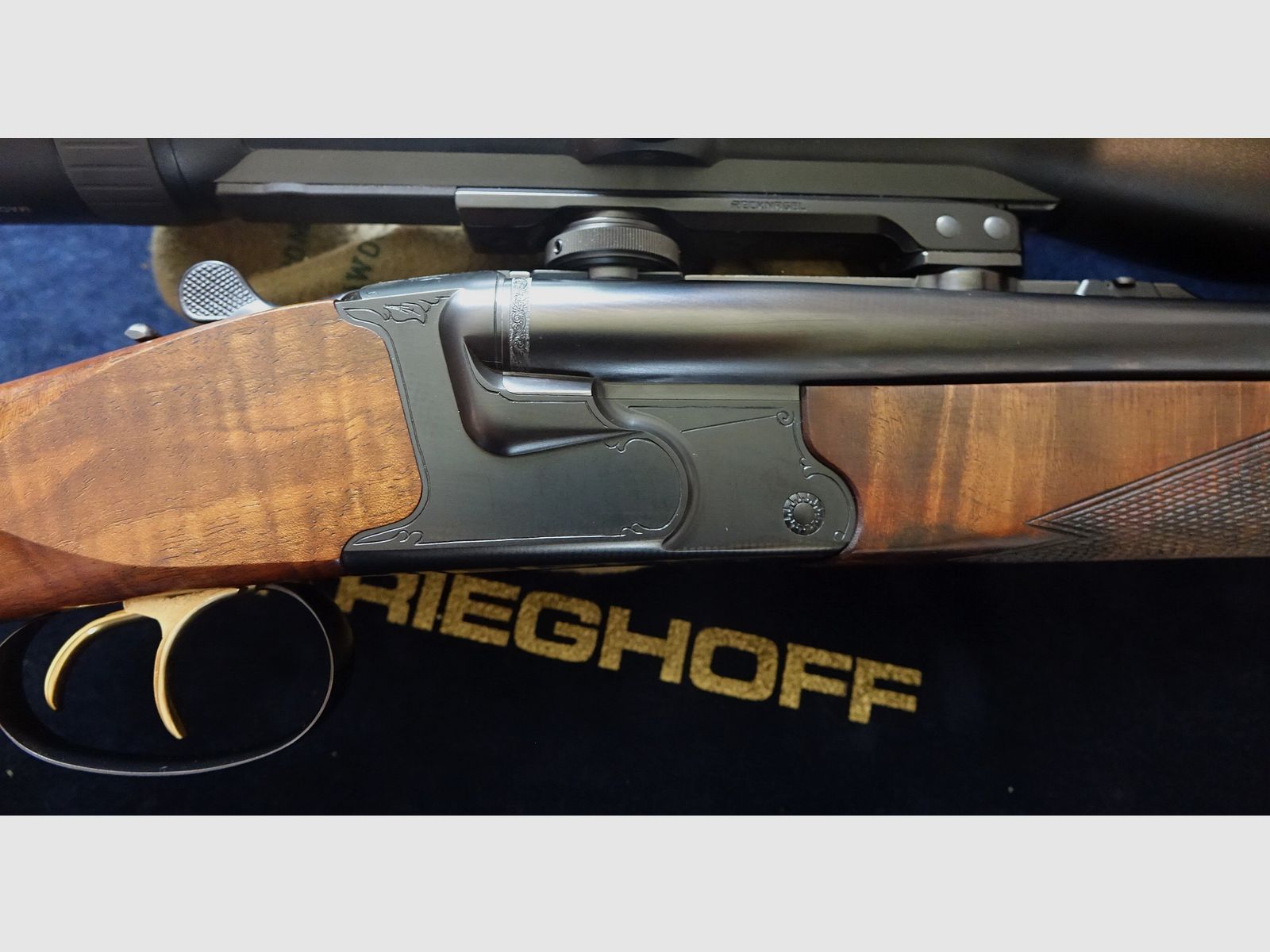 Krieghoff Optima TS Drilling in 8x57 IRS - 20/76 - detachable barrel .22 Hornet incl. second barrel set DBD 9.3x74R-20/76 incl. Swarovski Z6i 2.5-15x56