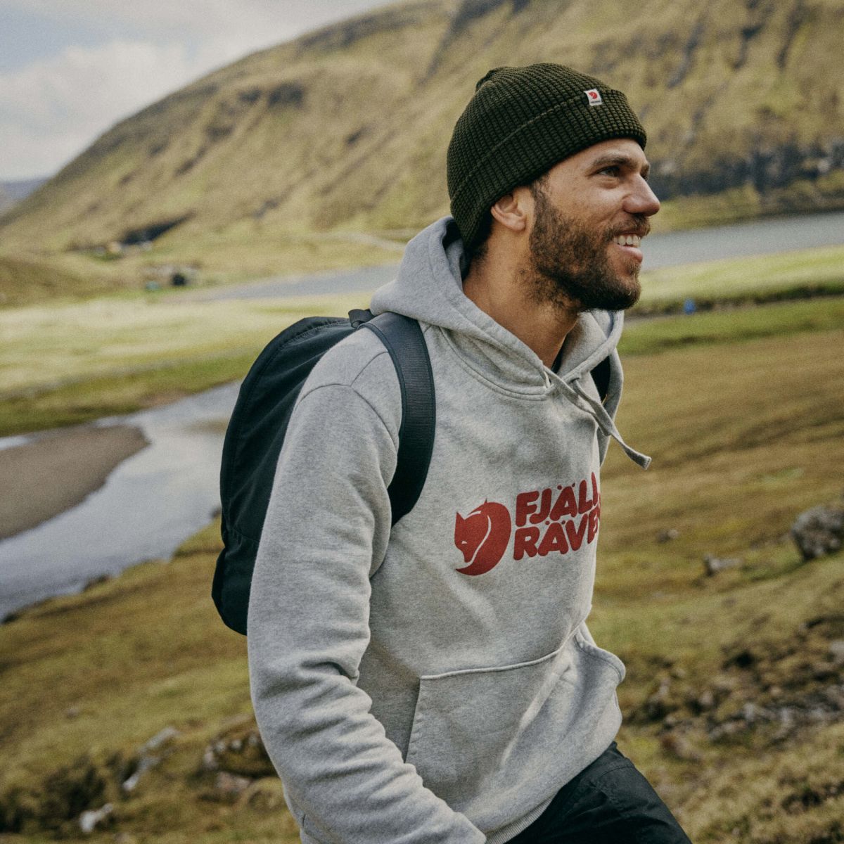 FJÄLLRÄVEN Logo Hoodie M Wood Brown