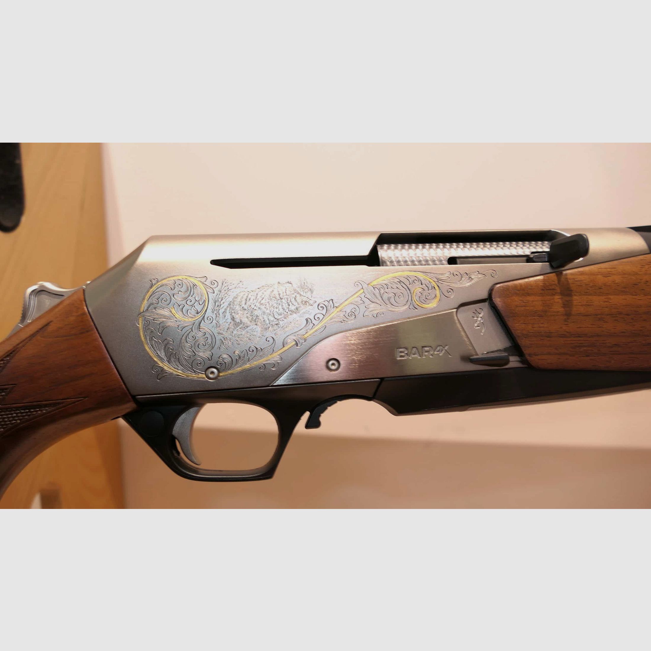 Carabine de chasse semi auto Browning bar 4x ultimate gr3 cal 300win mag, image 3 sur 9