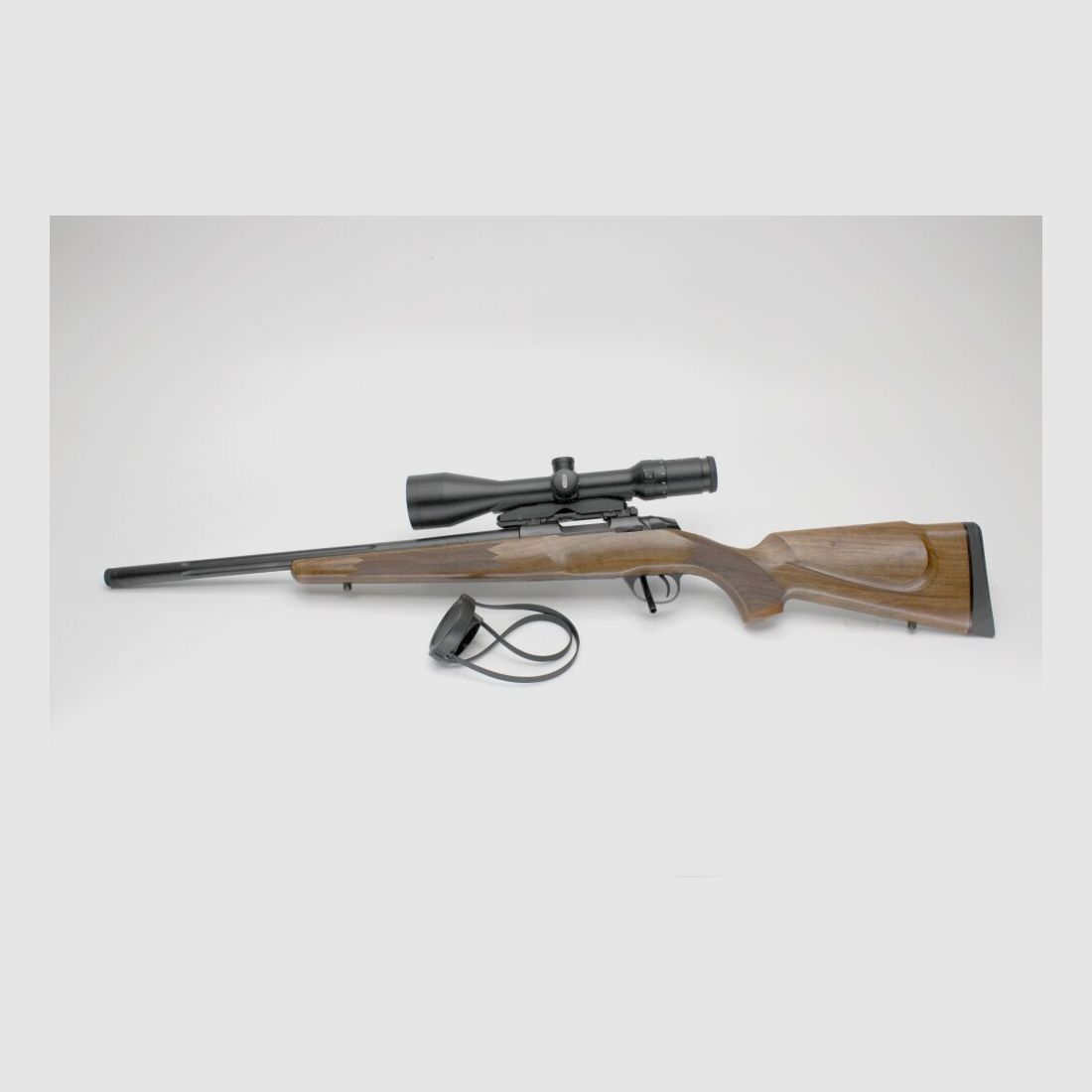 Rep. Büchse Sako 85 Varmint Kurz kannelierter Lauf Meopta 3-12x56 auf Dentl .222Rem