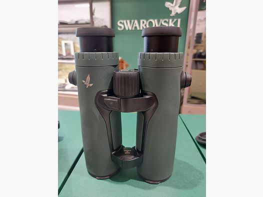 SWAROVSKI EL RANGE 8X42 BINOCULAR NEW MODEL WITH BALLISTIC PROGRAM AND TRACKING