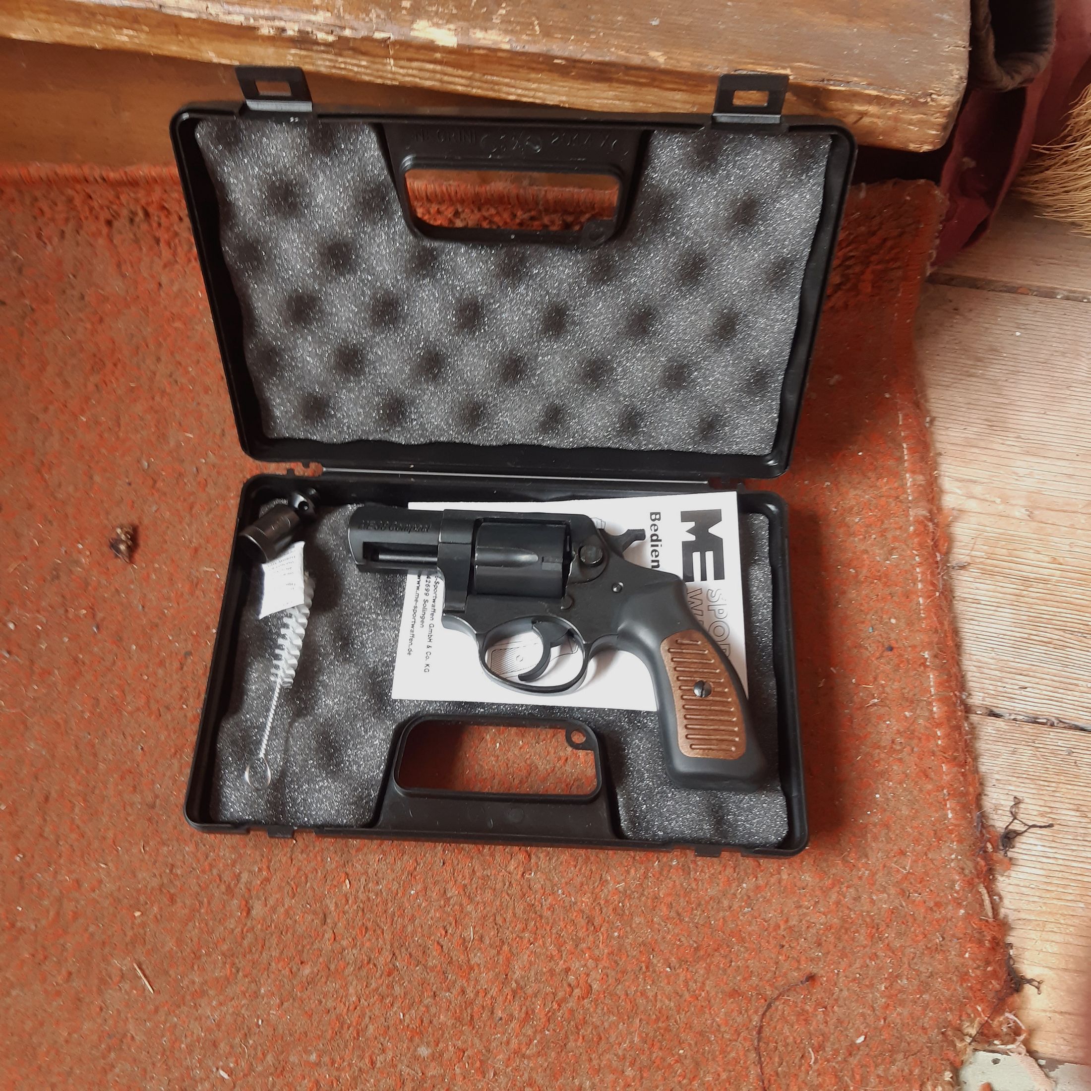 Verkaufe ME 38 compact Schreckschussrevolver 
